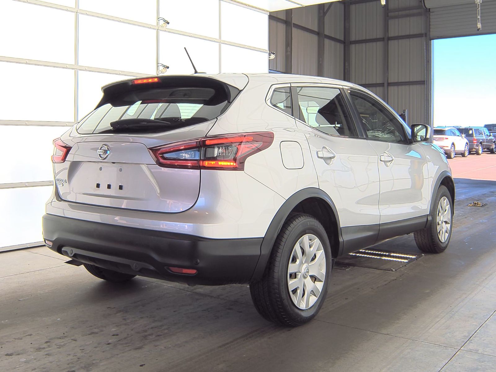 2020 Nissan Rogue Sport S FWD