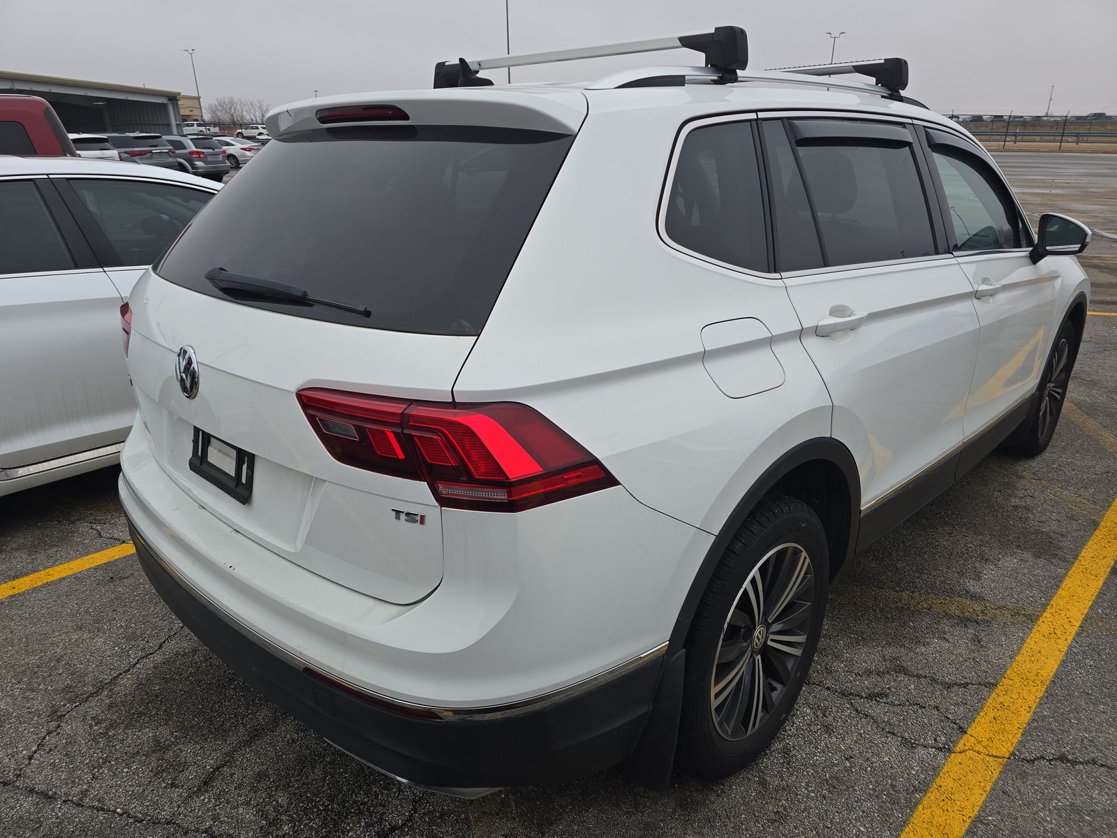 2018 Volkswagen Tiguan 2.0T SEL FWD