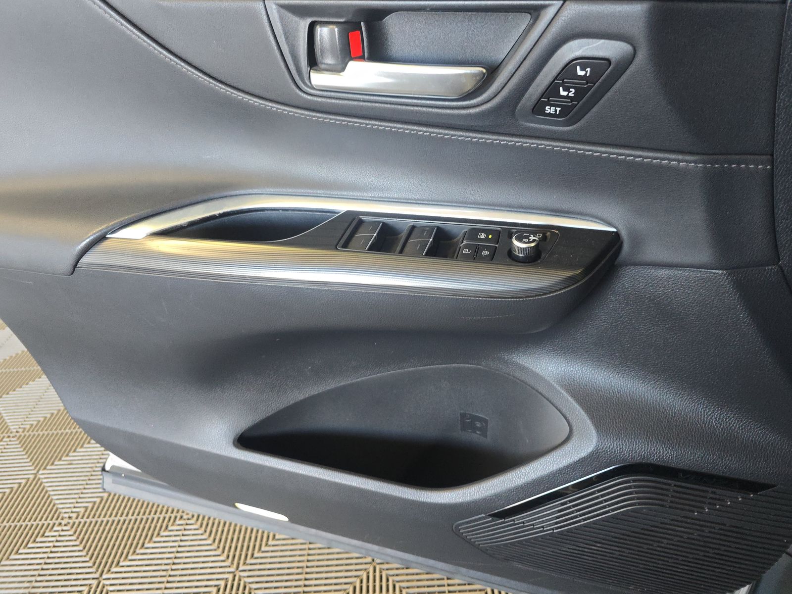 2021 Toyota Venza Limited AWD