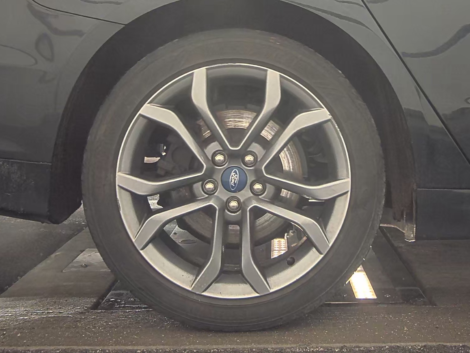 2017 Ford Fusion Hybrid SE FWD