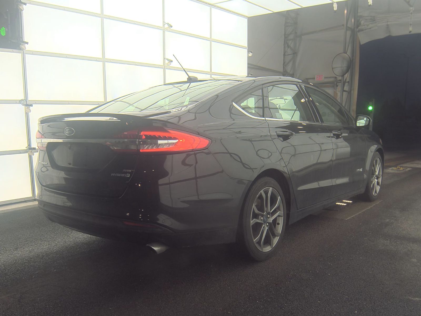 2017 Ford Fusion Hybrid SE FWD