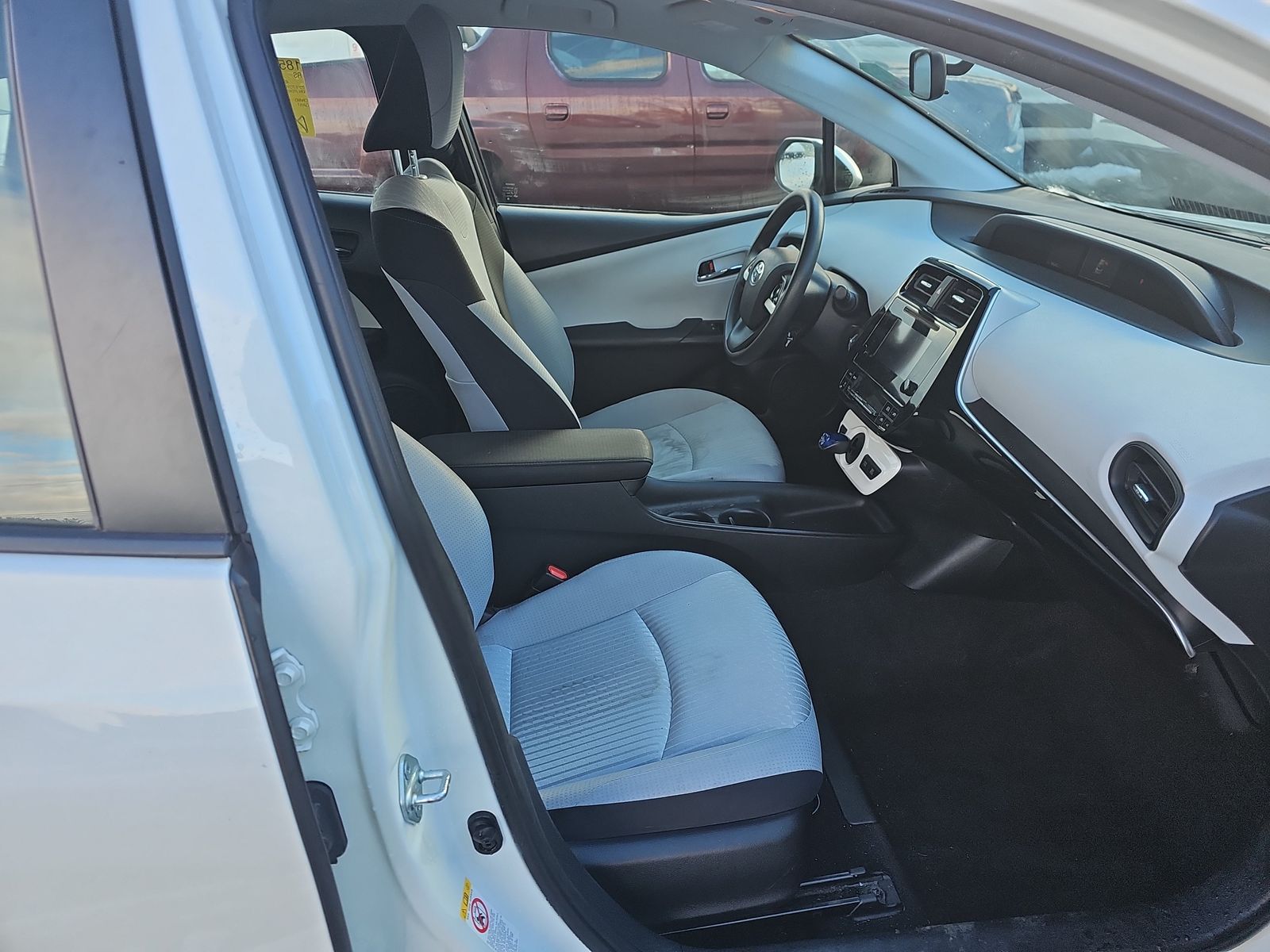 2016 Toyota Prius Two FWD