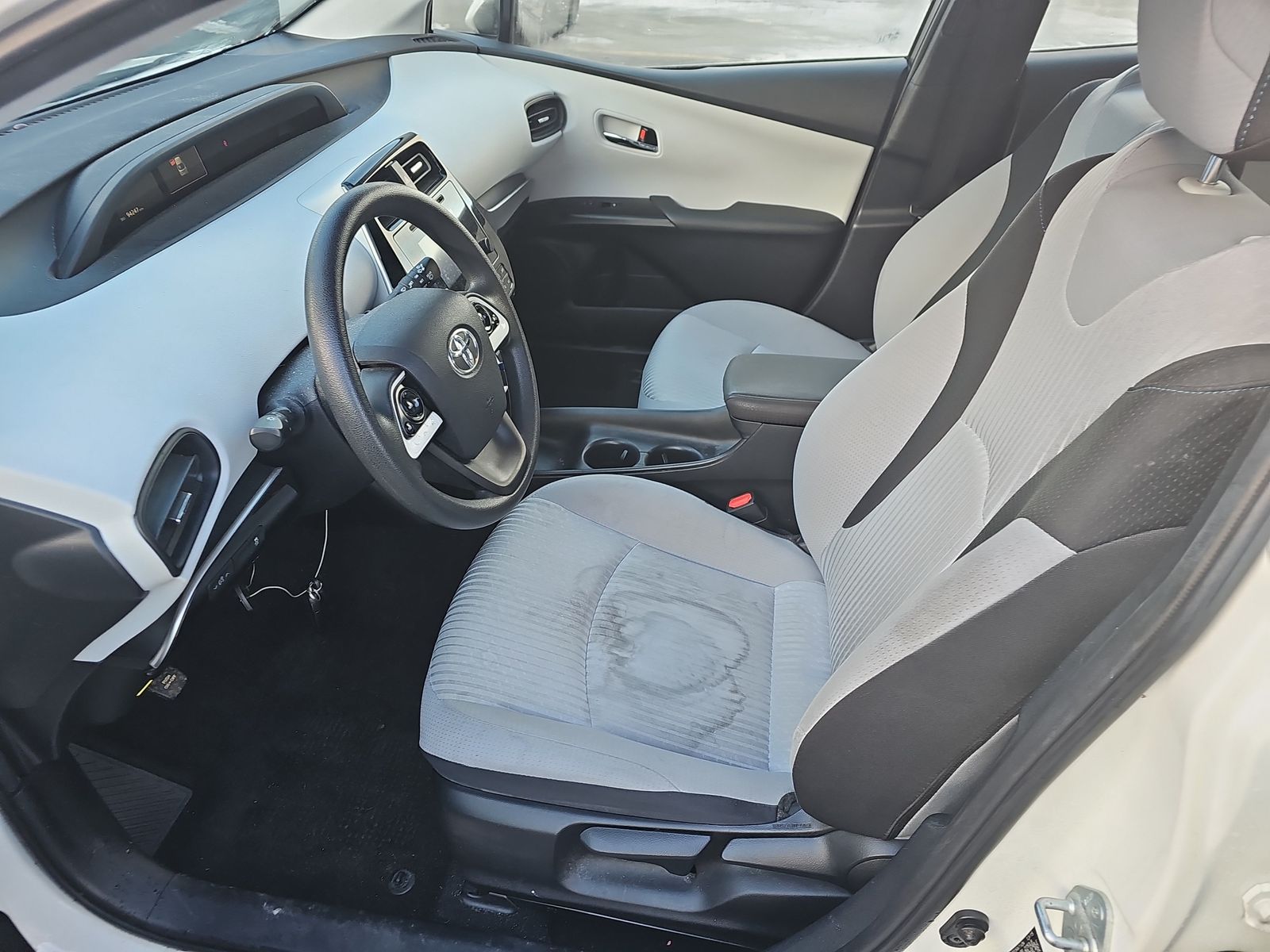 2016 Toyota Prius Two FWD