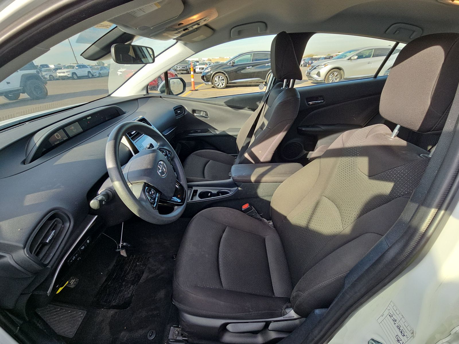 2021 Toyota Prius LE FWD