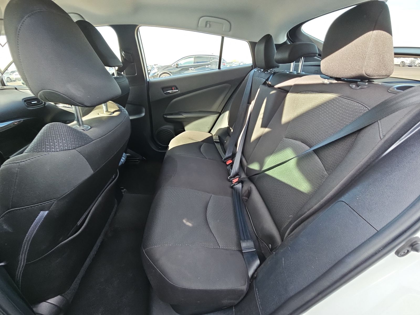 2021 Toyota Prius LE FWD