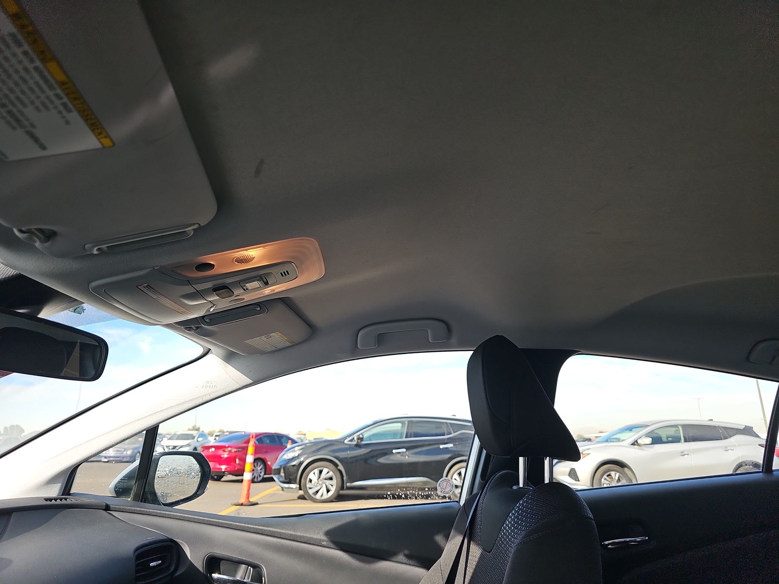 2021 Toyota Prius LE FWD