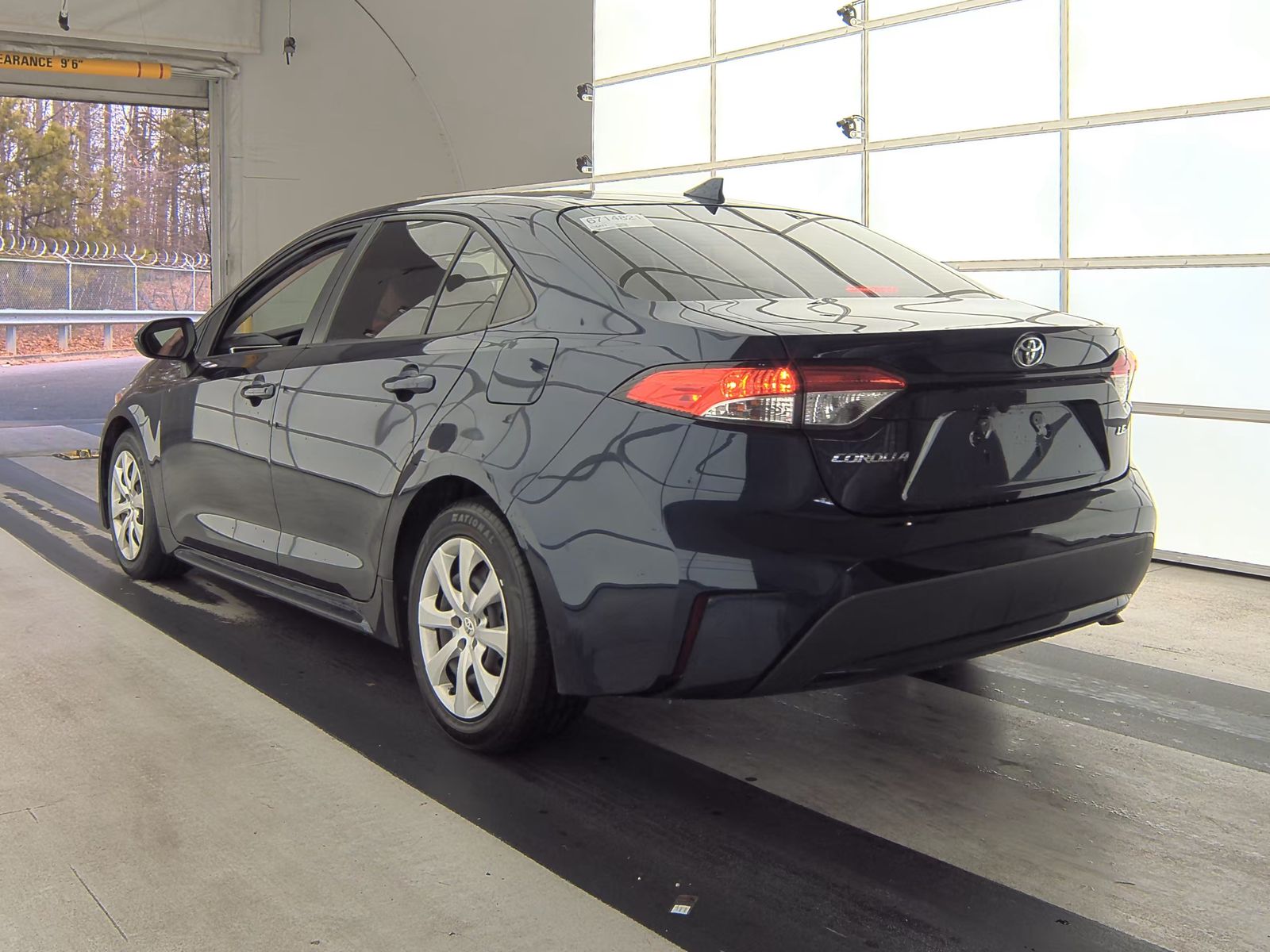 2020 Toyota Corolla LE FWD