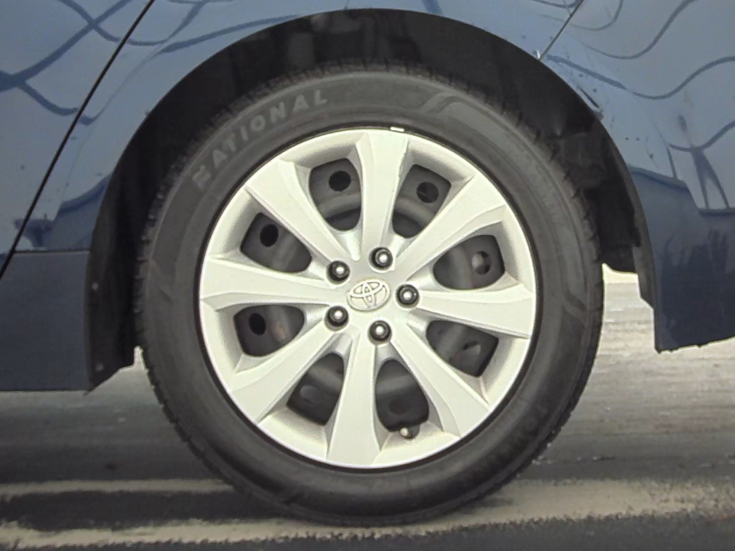 2020 Toyota Corolla LE FWD