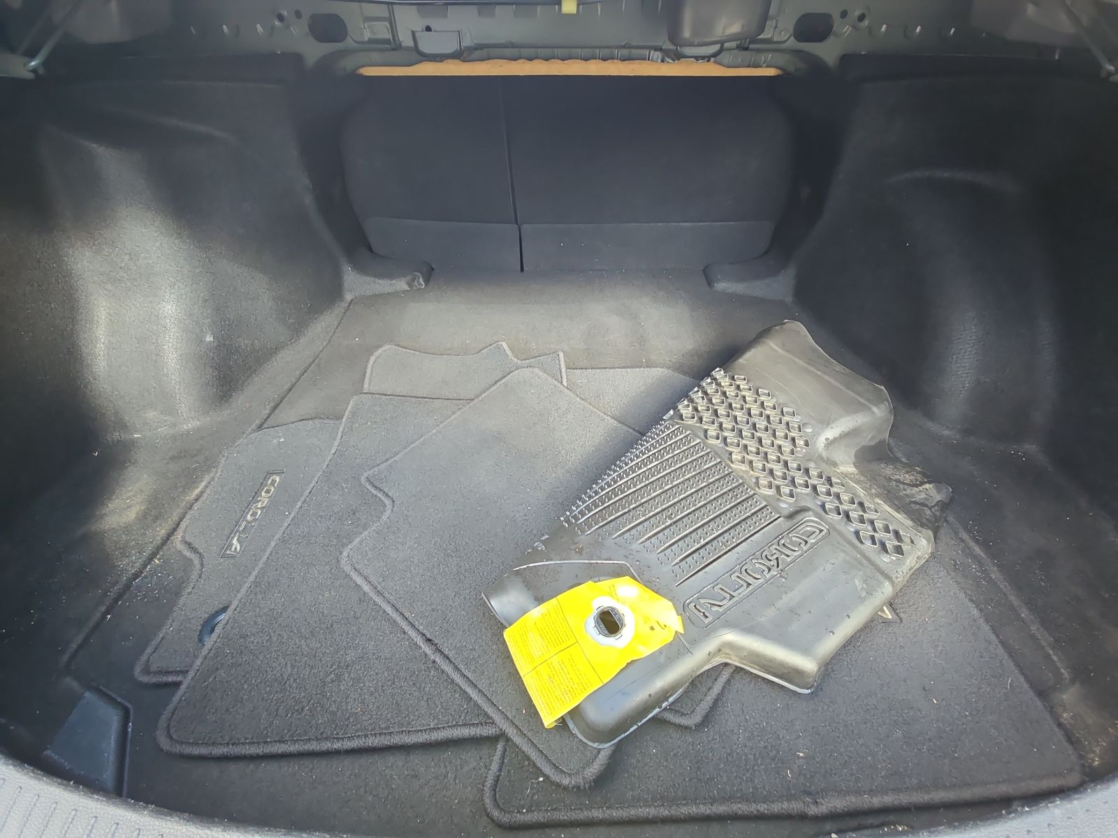 2020 Toyota Corolla LE FWD