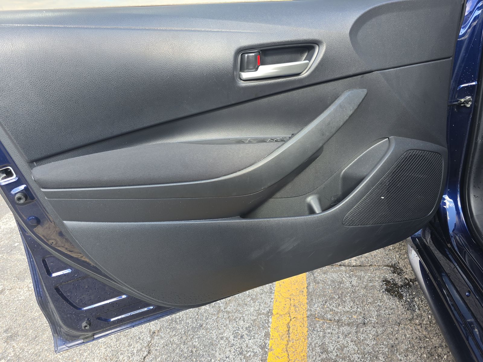 2020 Toyota Corolla LE FWD