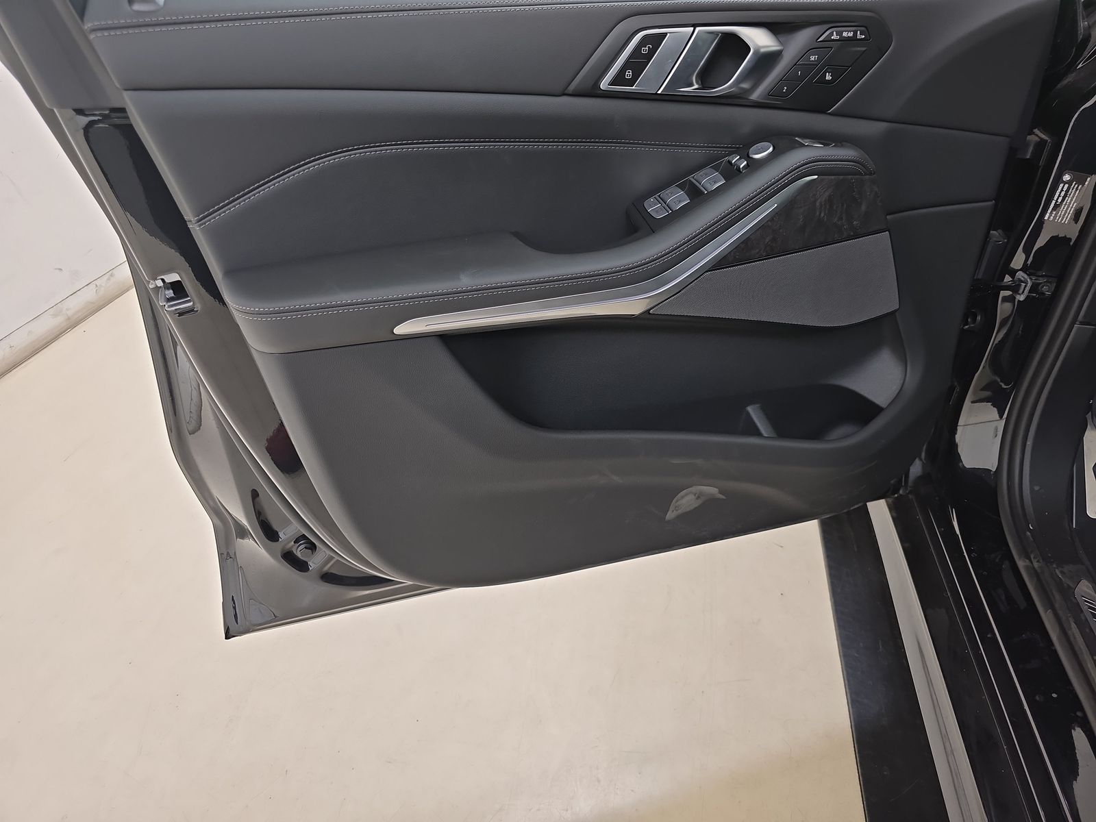 2024 BMW X7 xDrive40i AWD