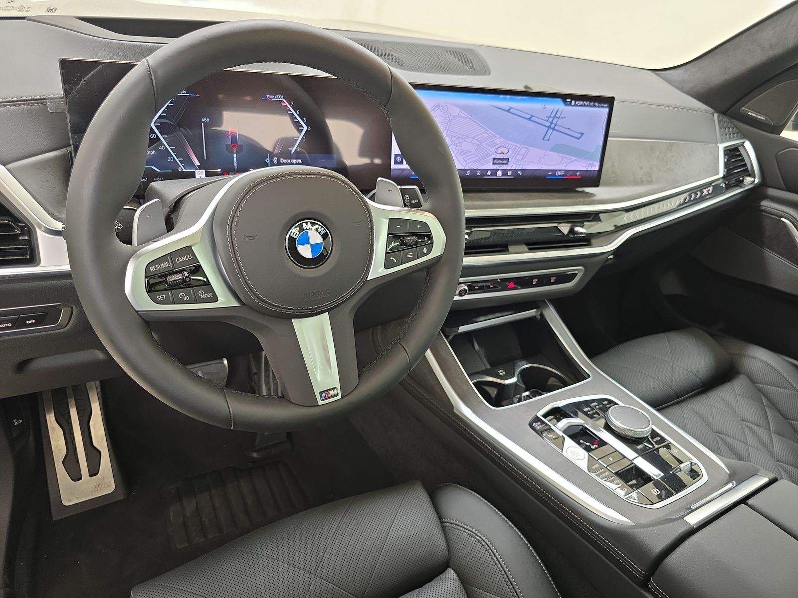 2024 BMW X7 xDrive40i AWD