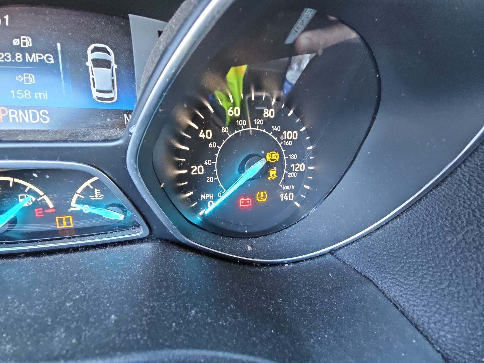 2019 Ford Escape SEL FWD