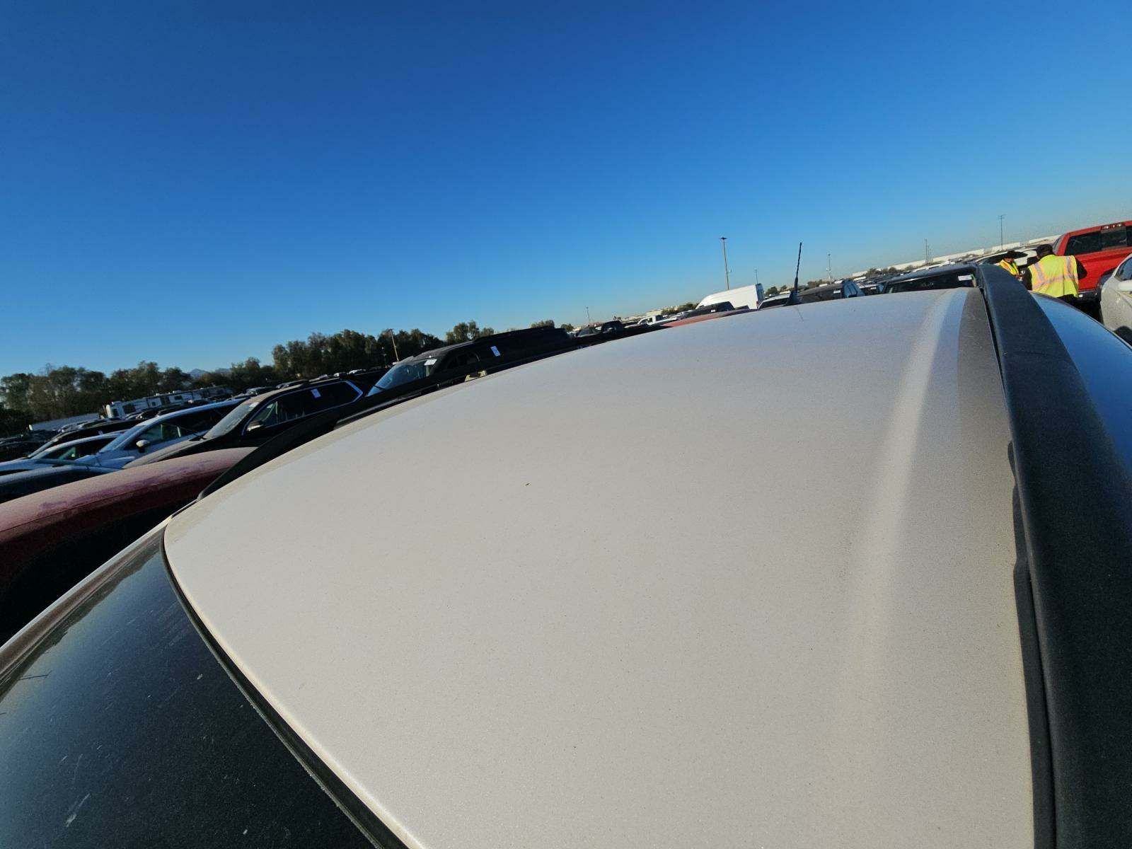 2019 Ford Escape SEL FWD