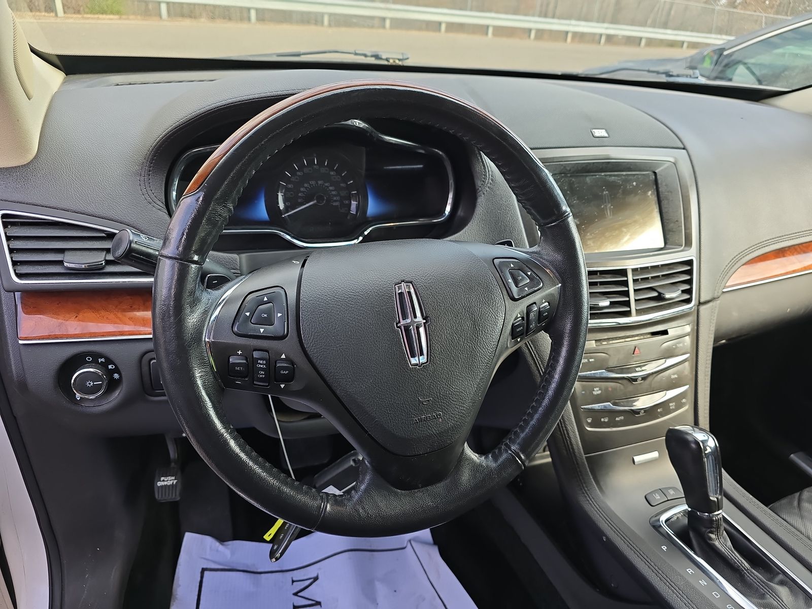 2018 Lincoln MKT Reserve AWD