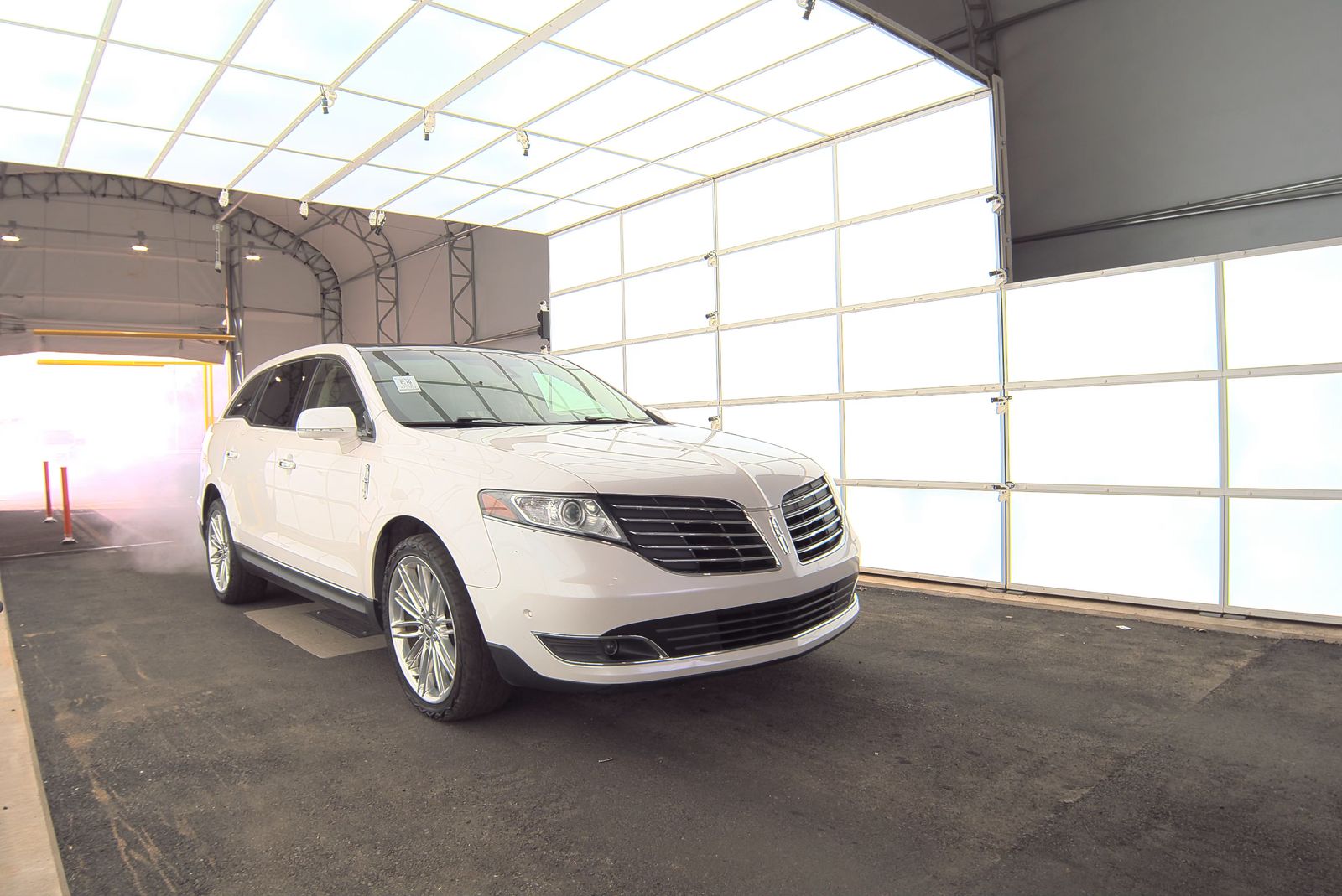 2018 Lincoln MKT Reserve AWD