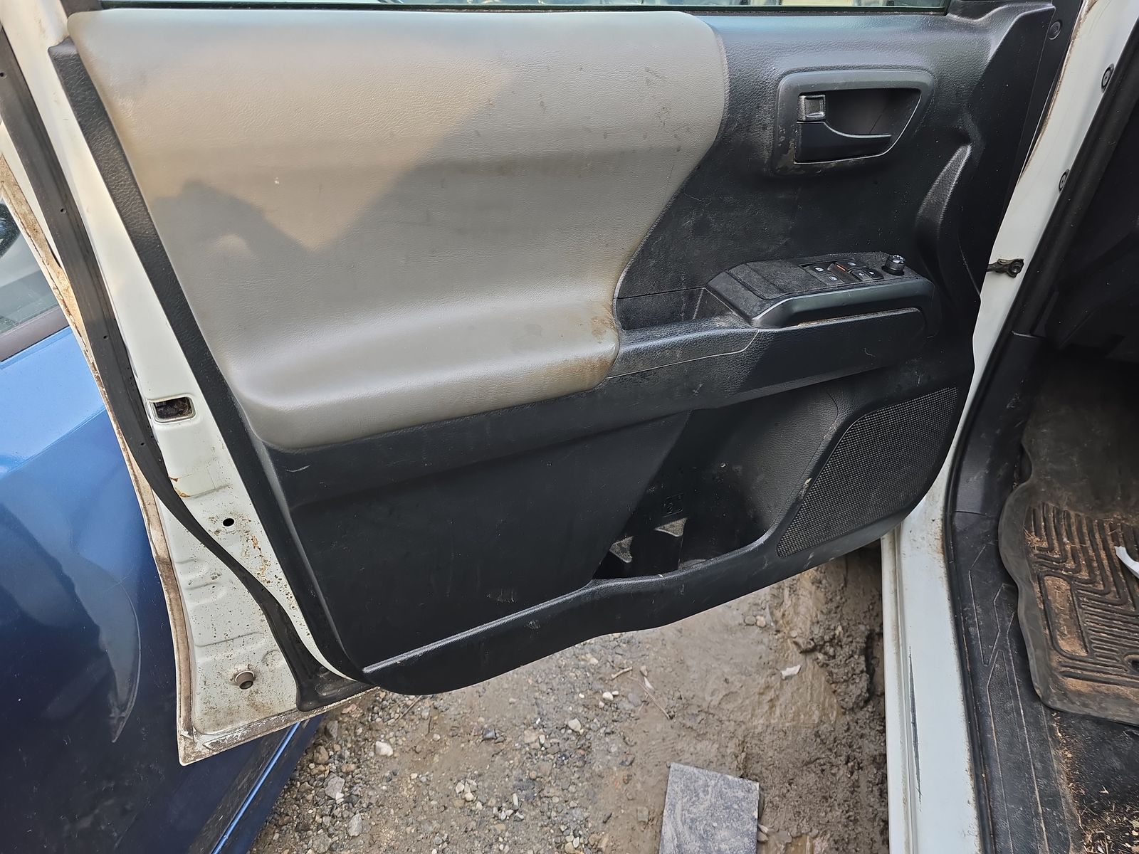 2019 Toyota Tacoma SR RWD