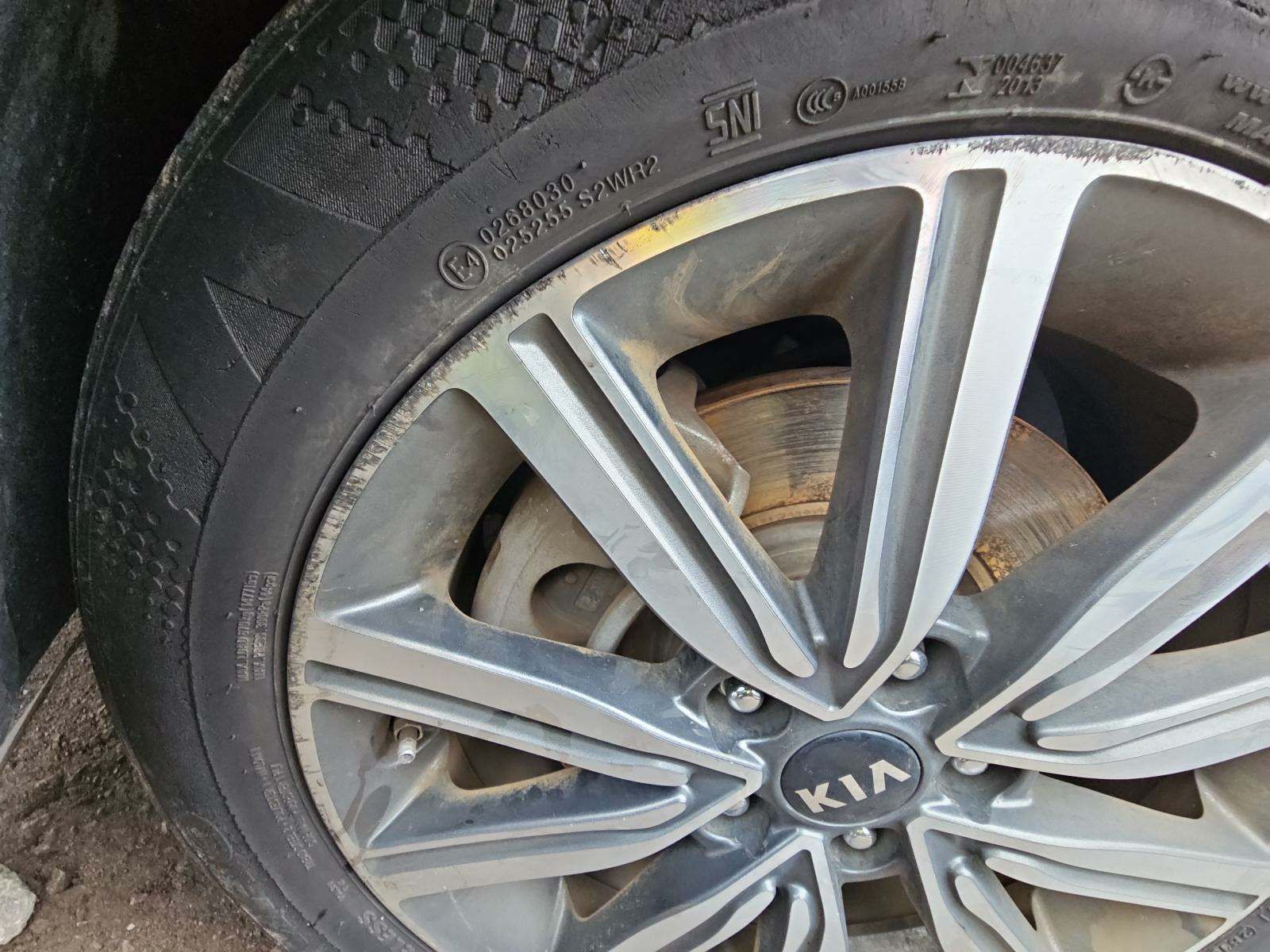 2019 Kia Optima EX FWD