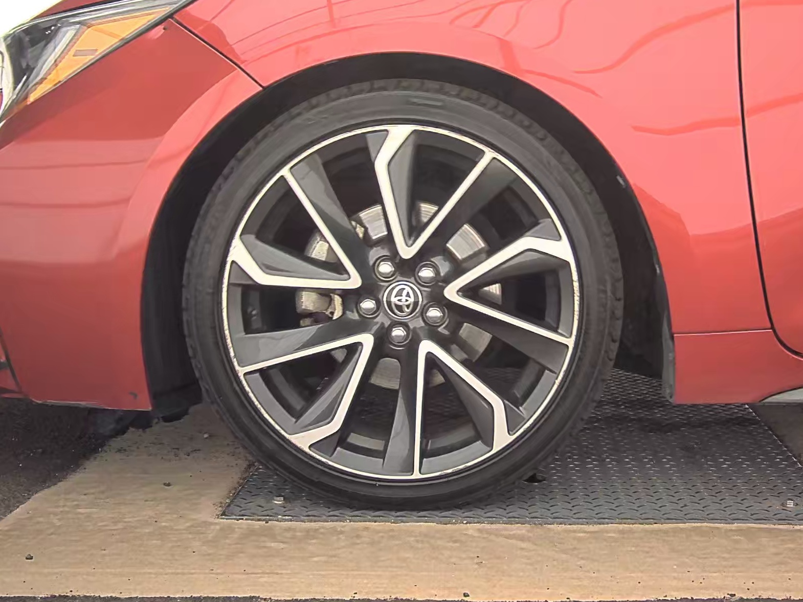 2020 Toyota Corolla SE FWD