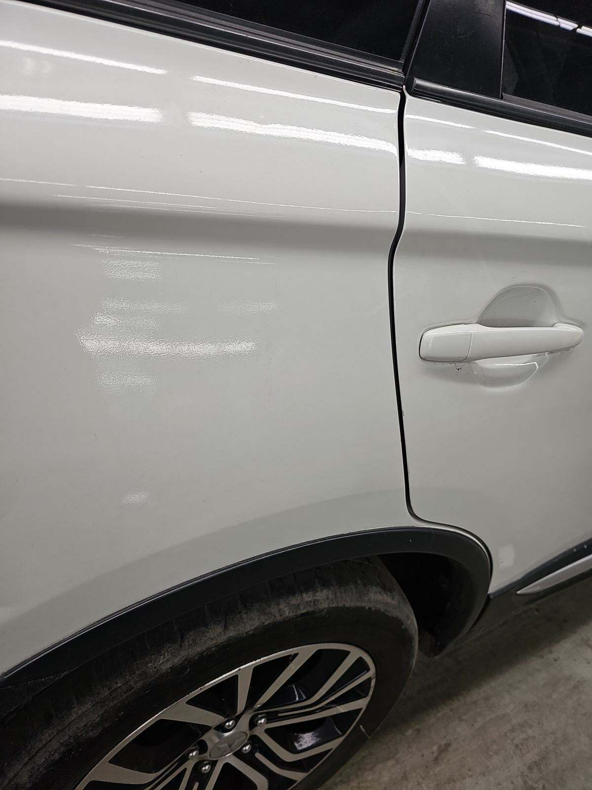 2018 Mitsubishi Outlander ES AWD