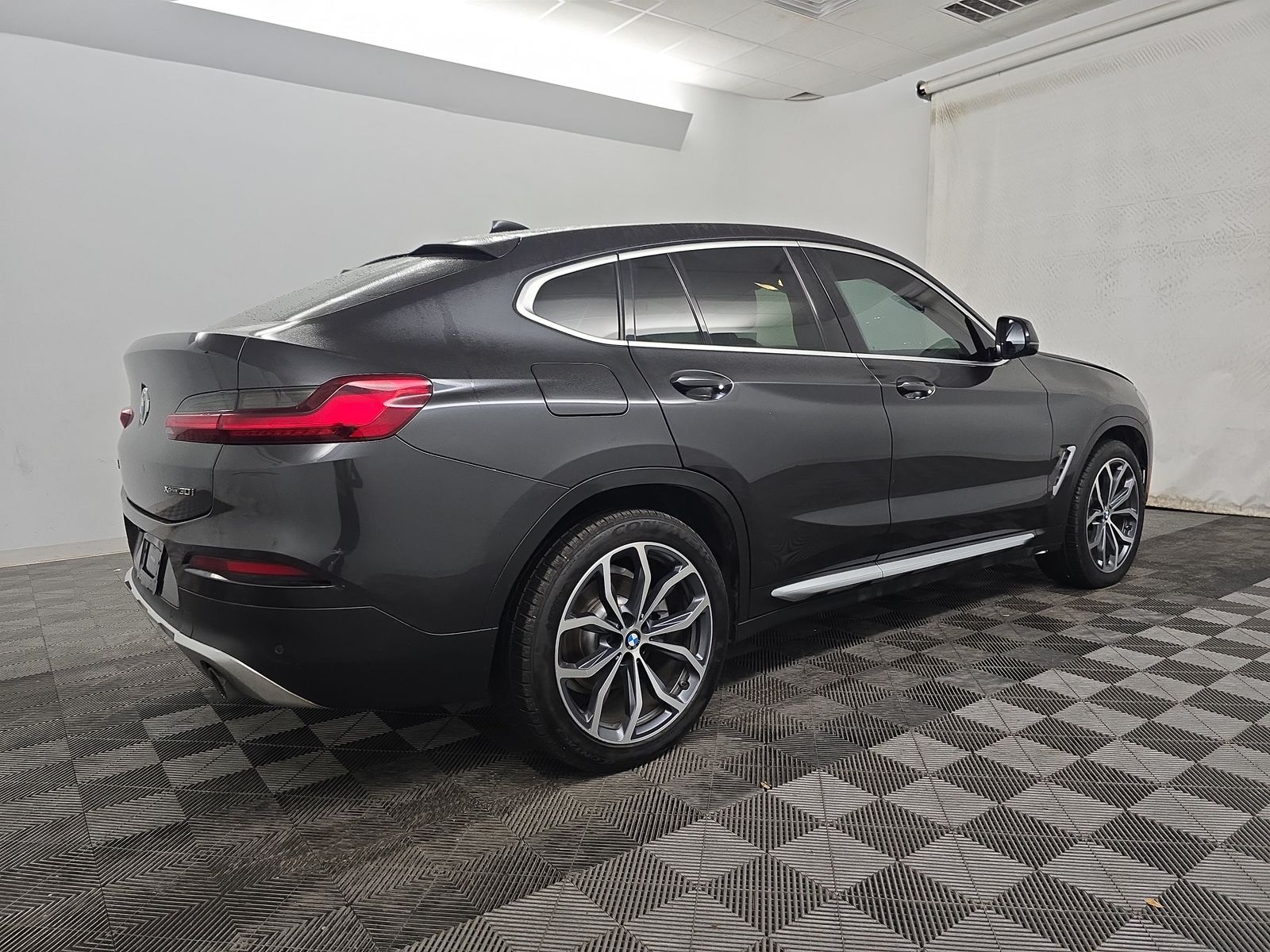 2020 BMW X4 xDrive30i AWD