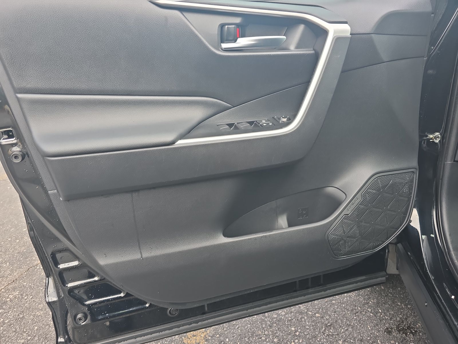 2020 Toyota RAV4 Hybrid XLE AWD