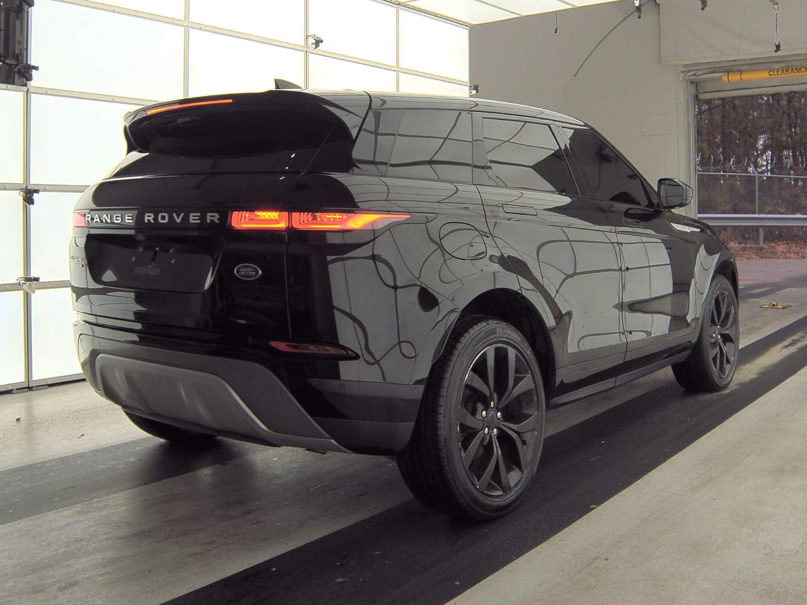 2020 Land Rover Range Rover Evoque SE AWD