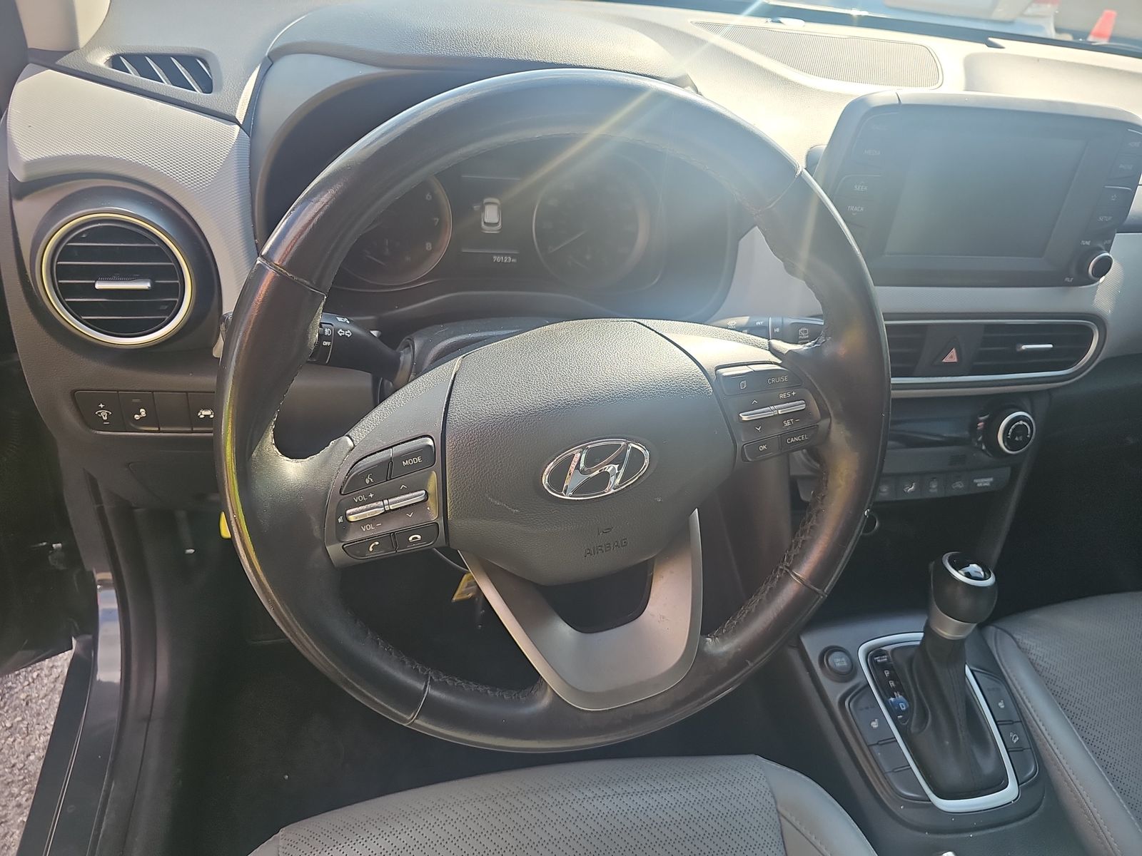 2021 Hyundai Kona Limited FWD