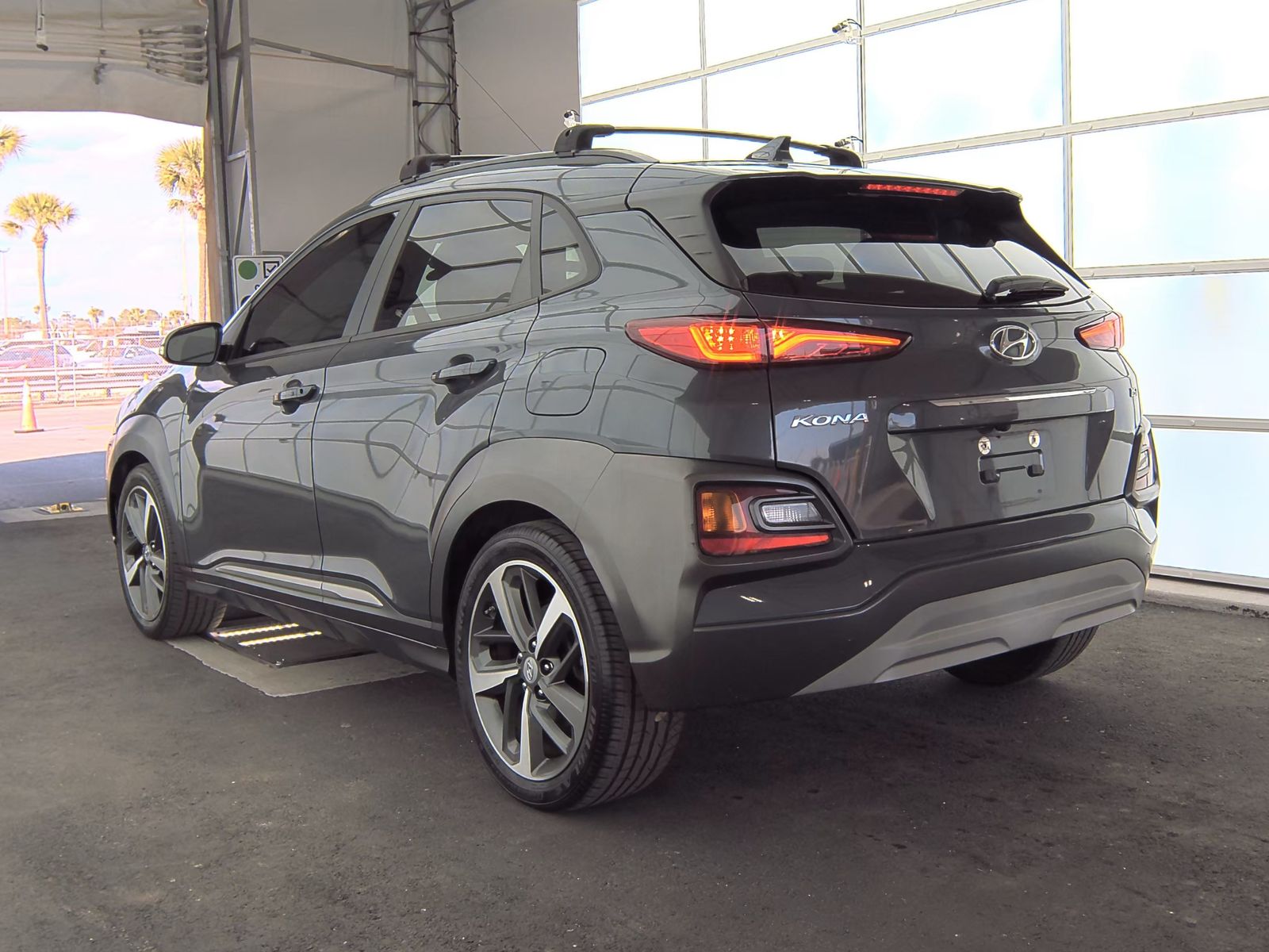 2021 Hyundai Kona Limited FWD