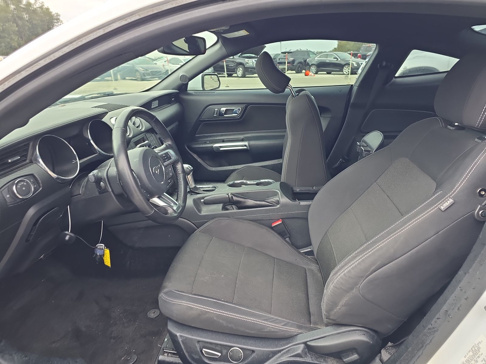 2015 Ford Mustang V6 RWD