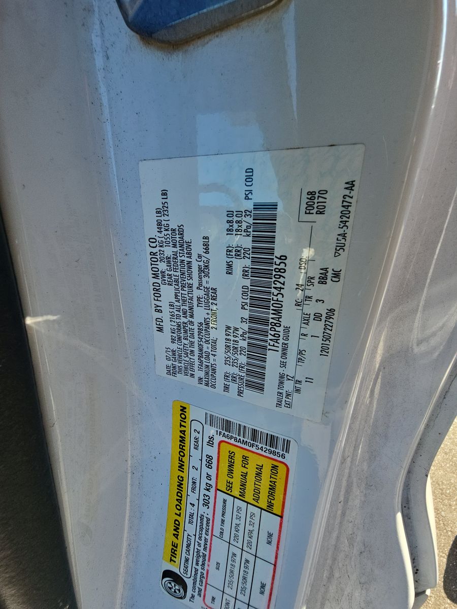 2015 Ford Mustang V6 RWD