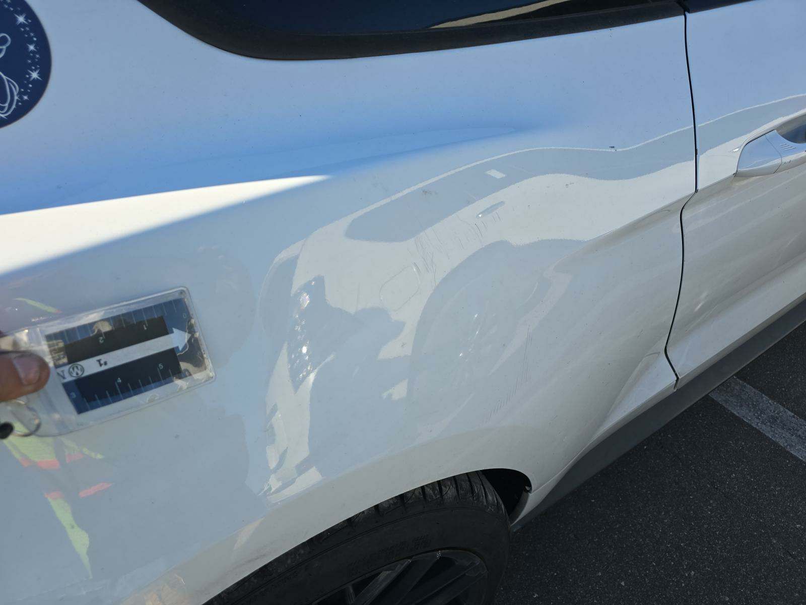 2015 Ford Mustang V6 RWD