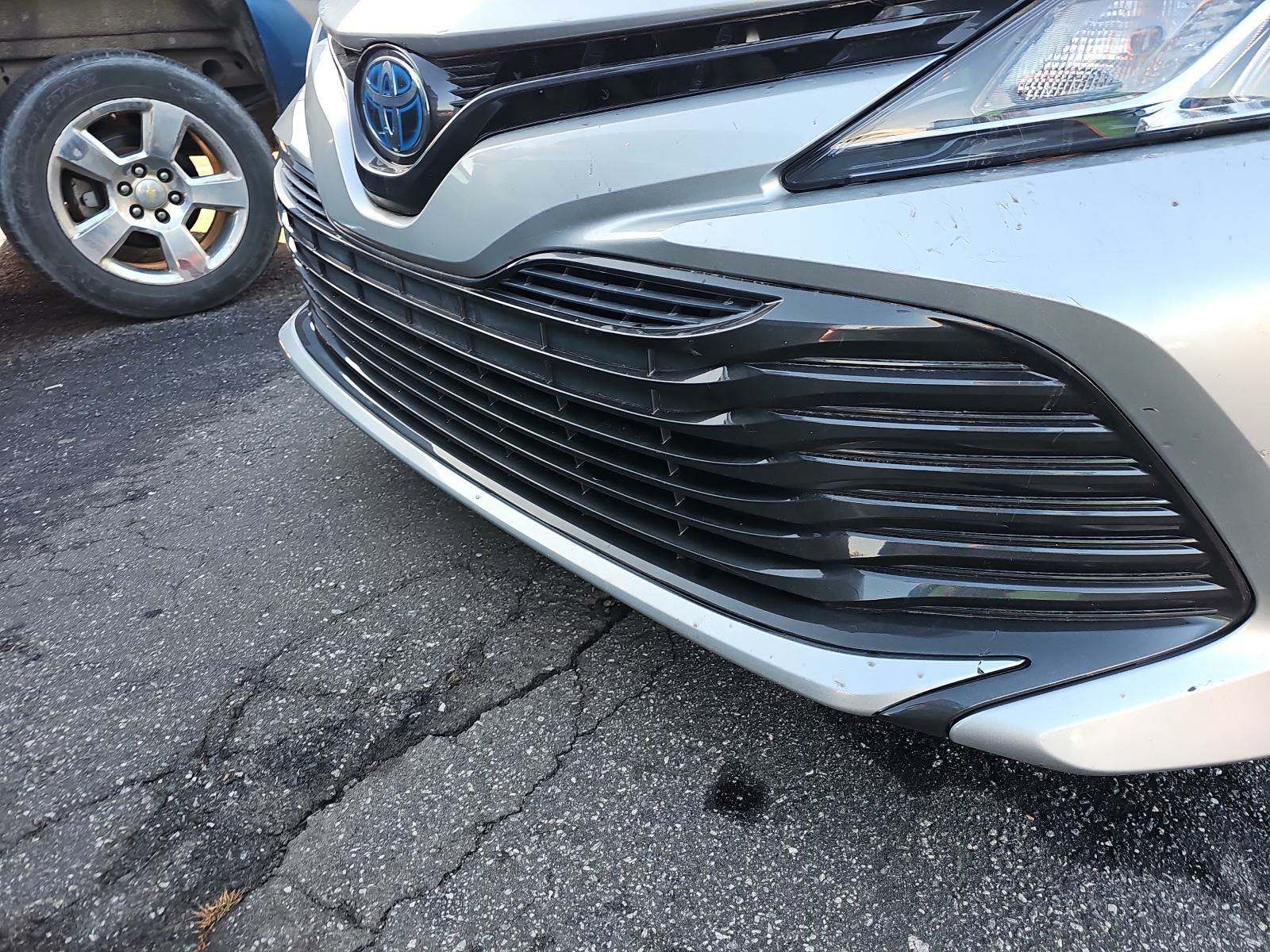 2019 Toyota Camry Hybrid LE FWD