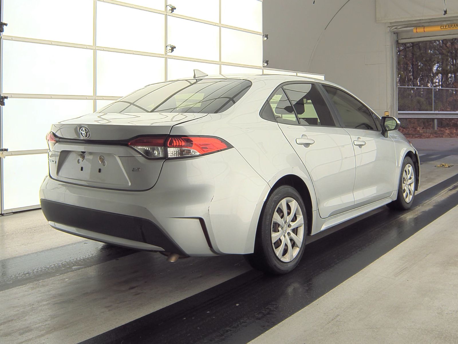 2020 Toyota Corolla LE FWD