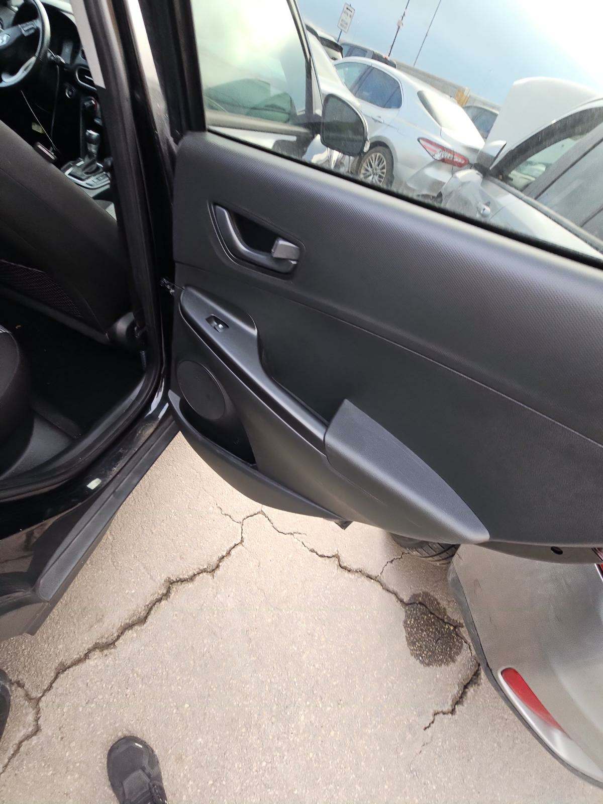 2021 Hyundai Kona SEL FWD