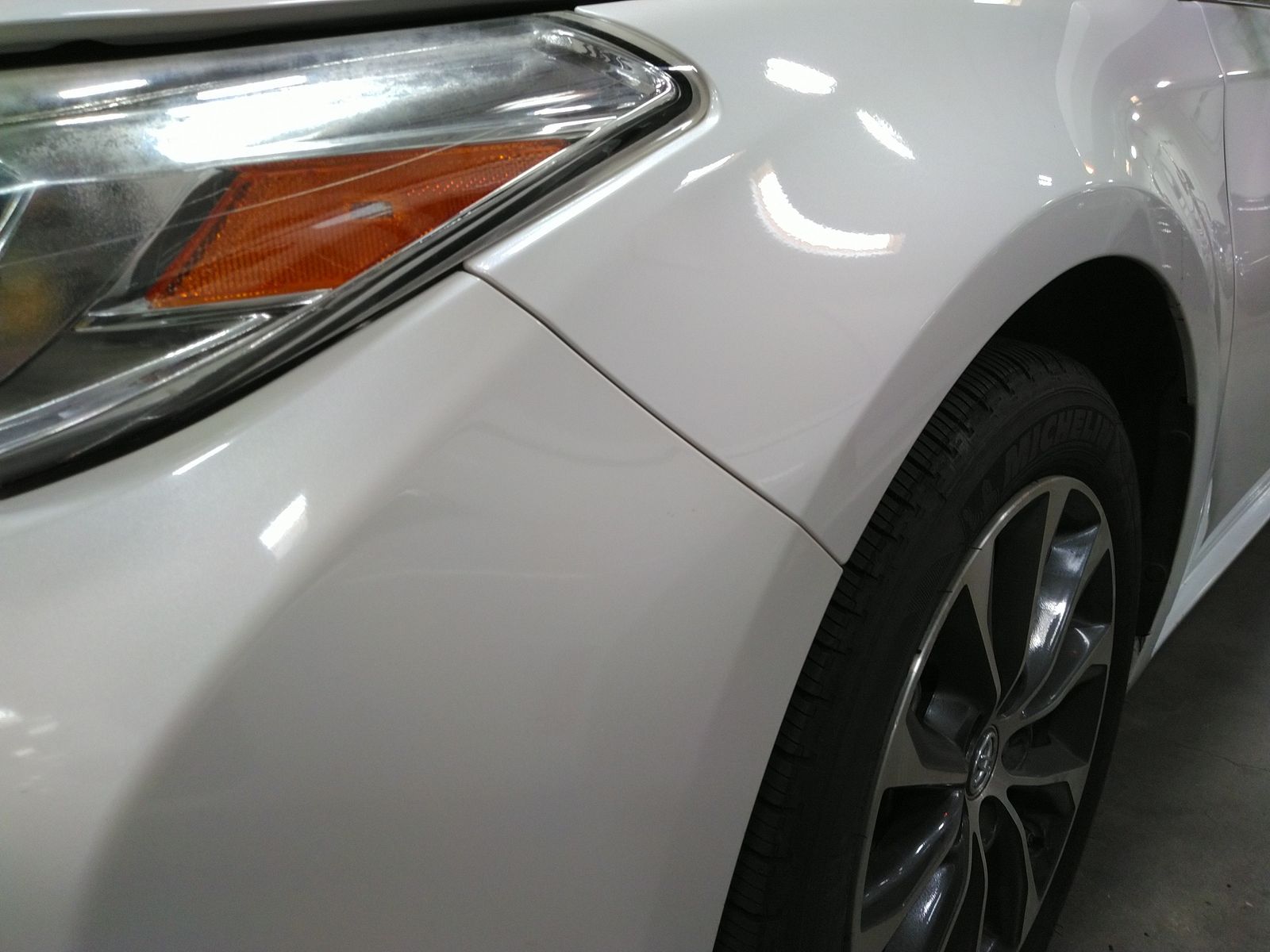 2018 Toyota Avalon XLE Premium FWD