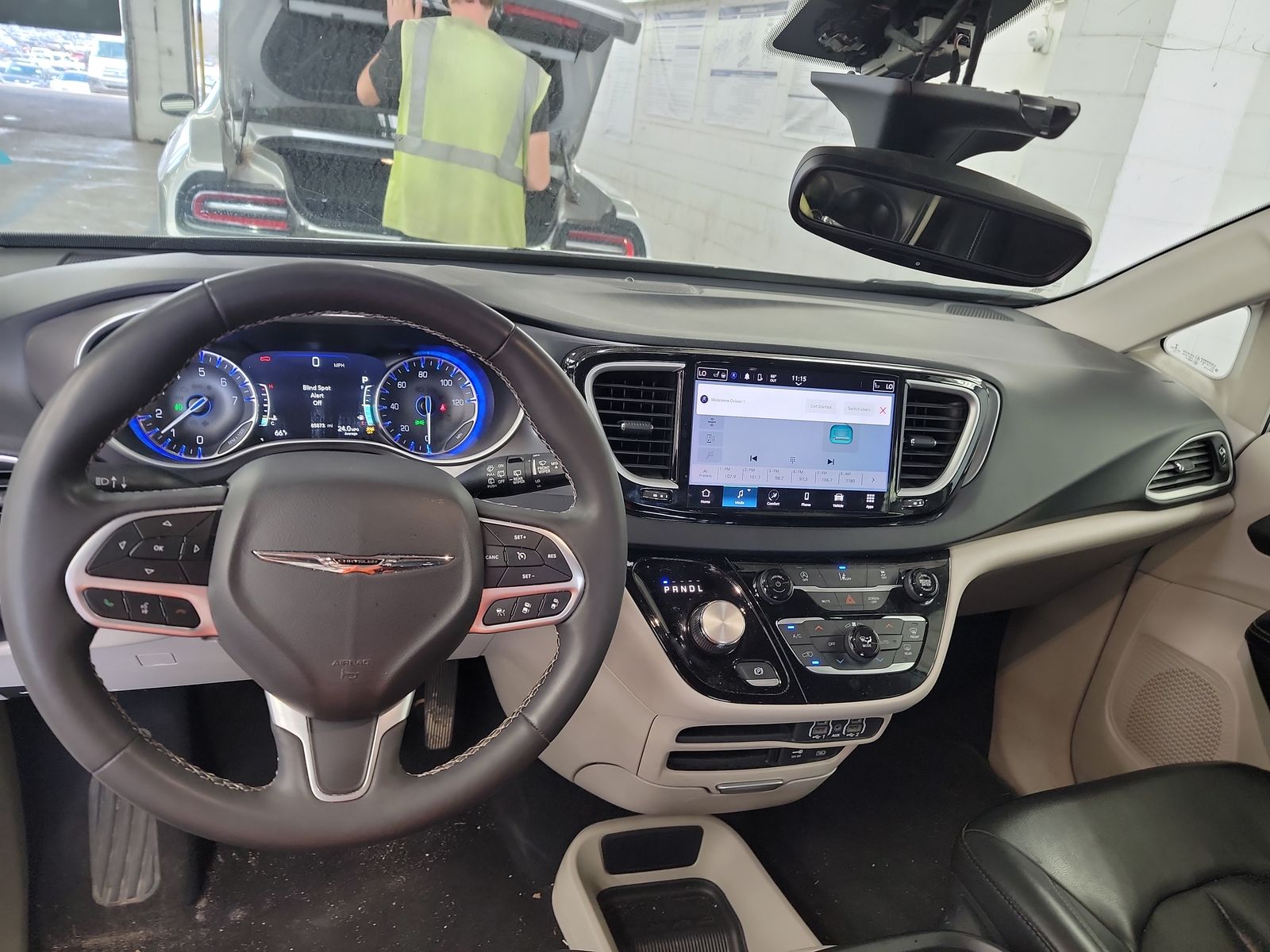 2022 Chrysler Pacifica Touring L FWD