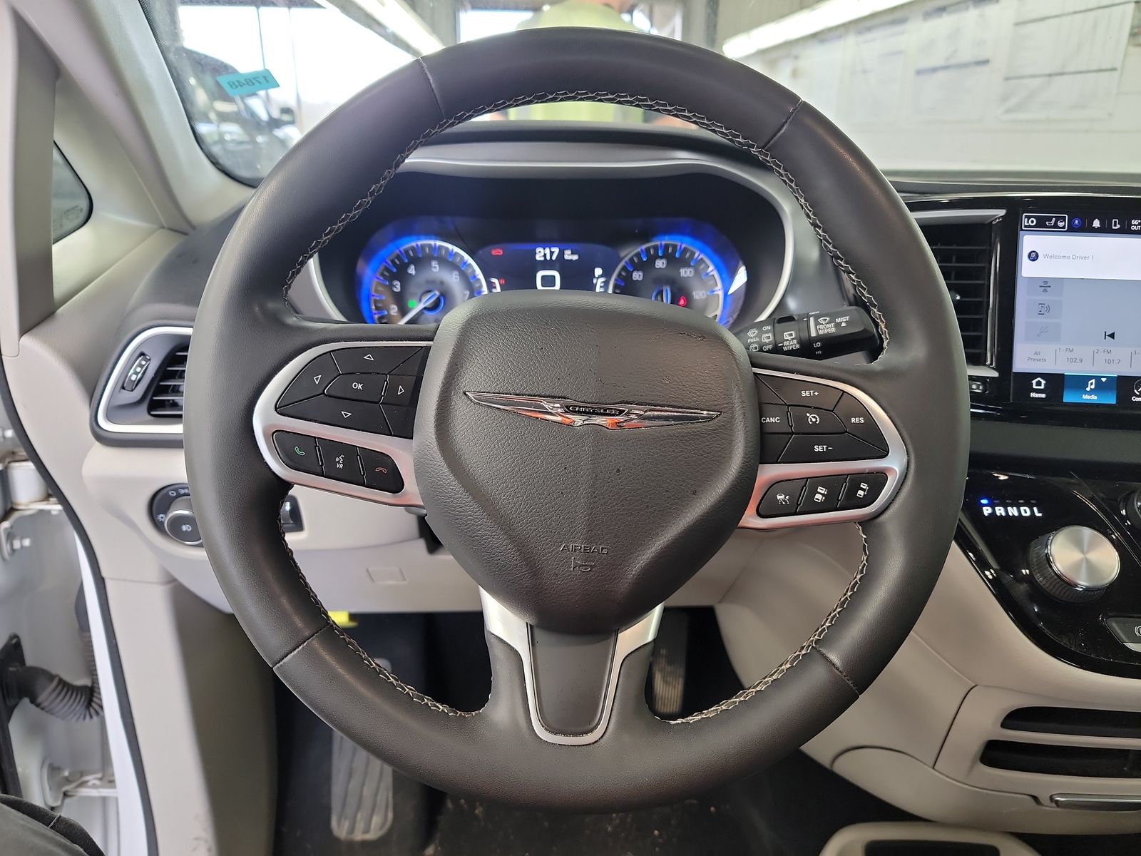 2022 Chrysler Pacifica Touring L FWD