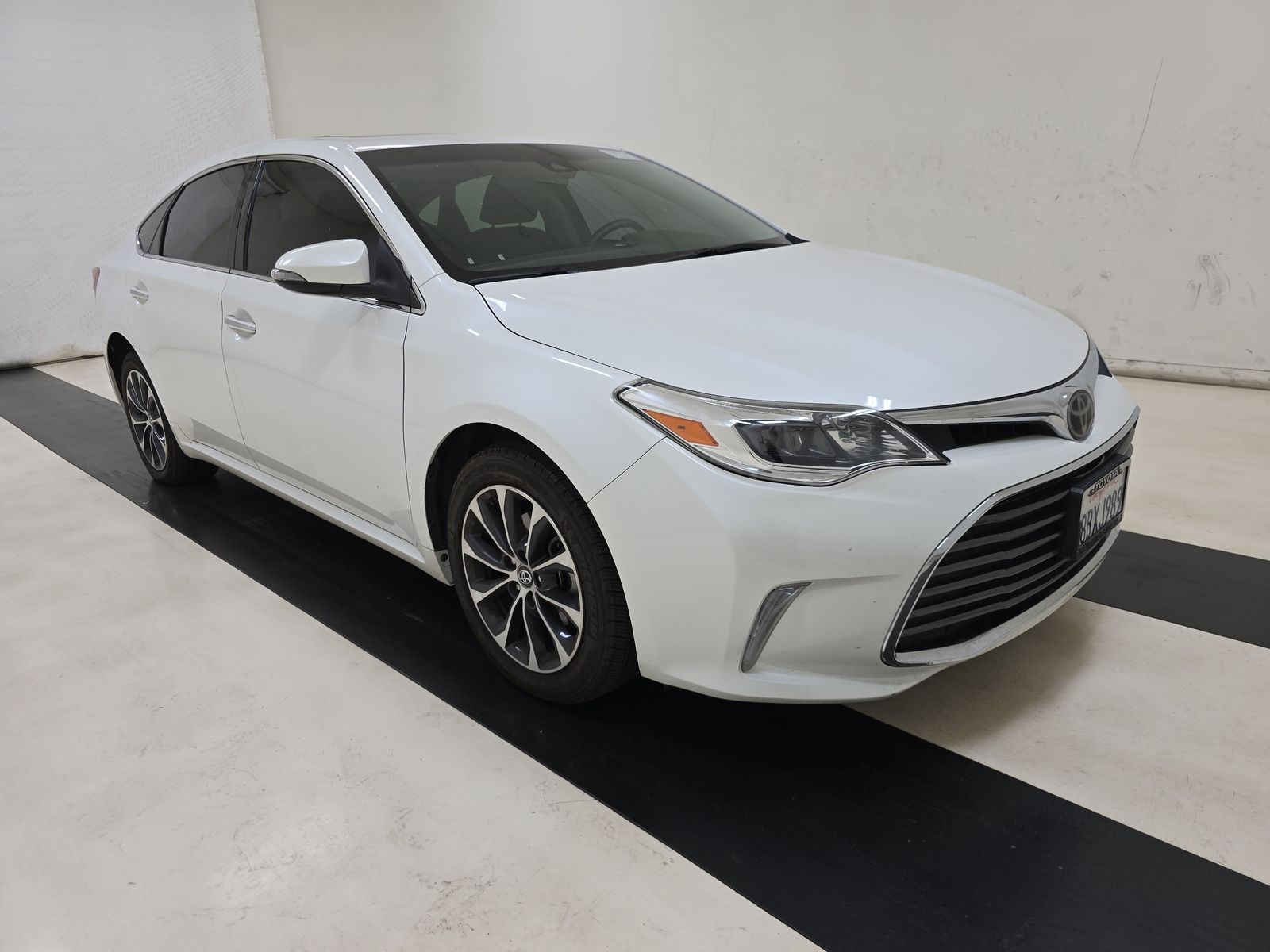 2018 Toyota Avalon XLE Premium FWD
