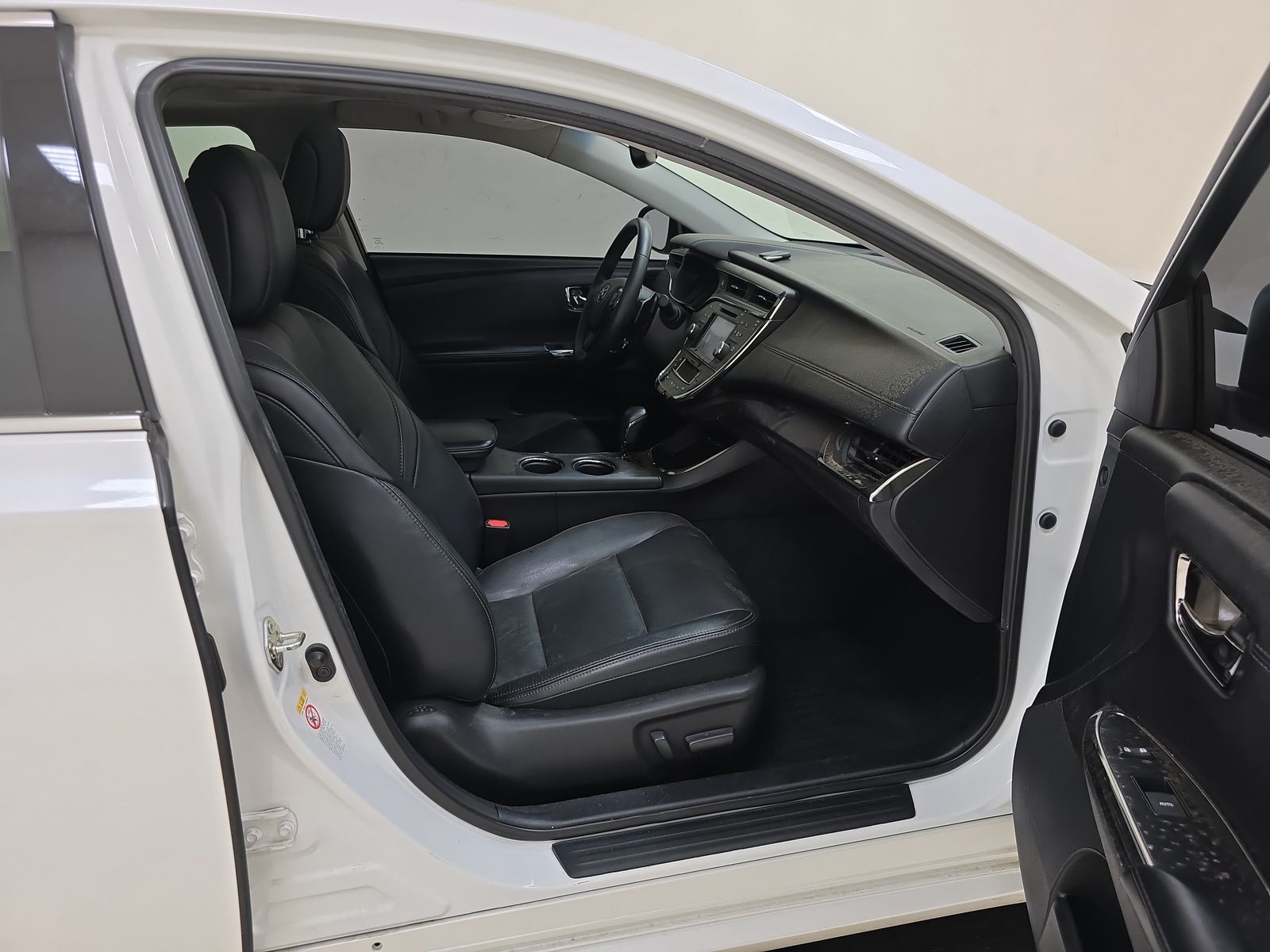 2018 Toyota Avalon XLE Premium FWD