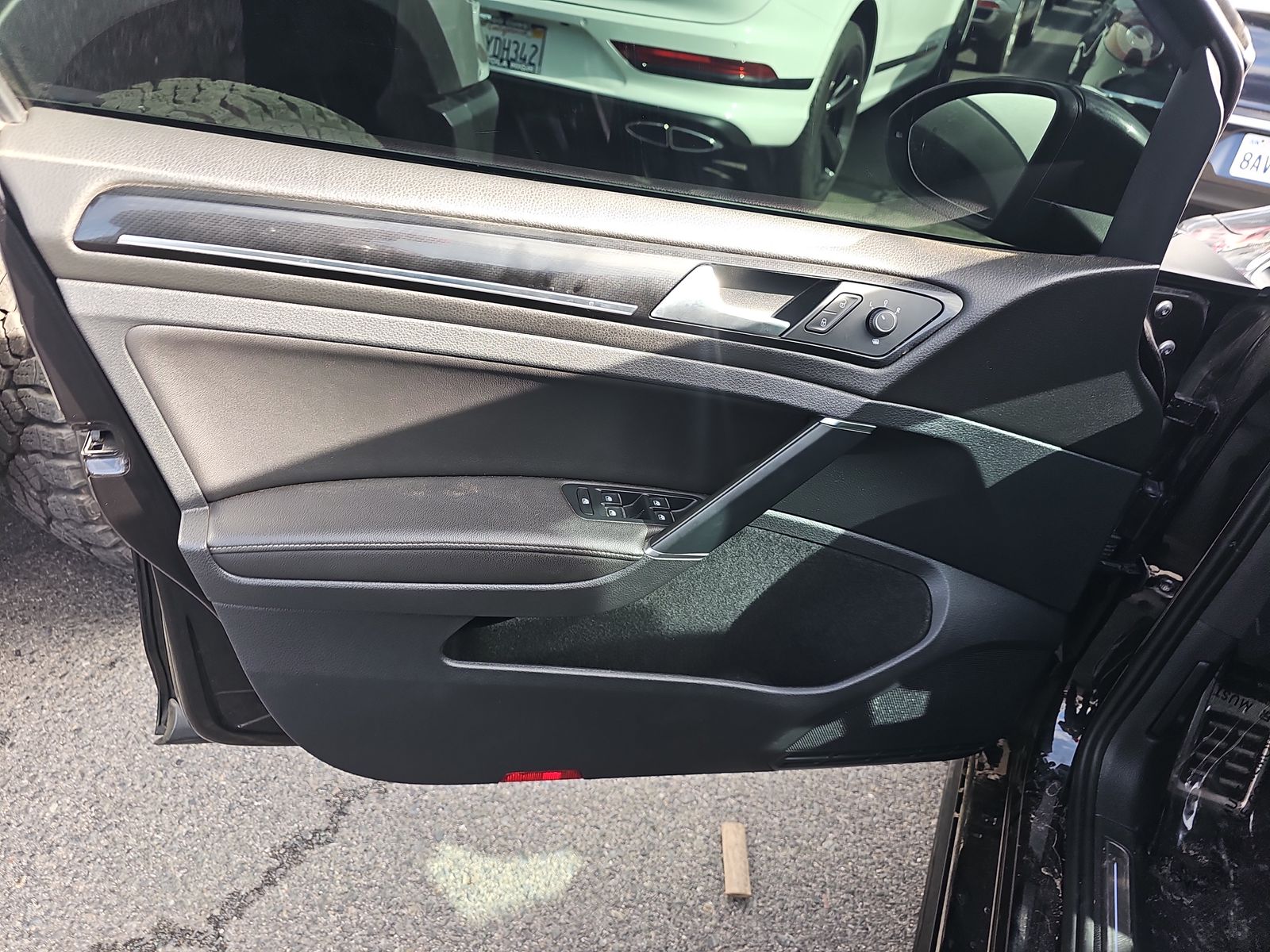 2019 Volkswagen Golf R 2.0T AWD