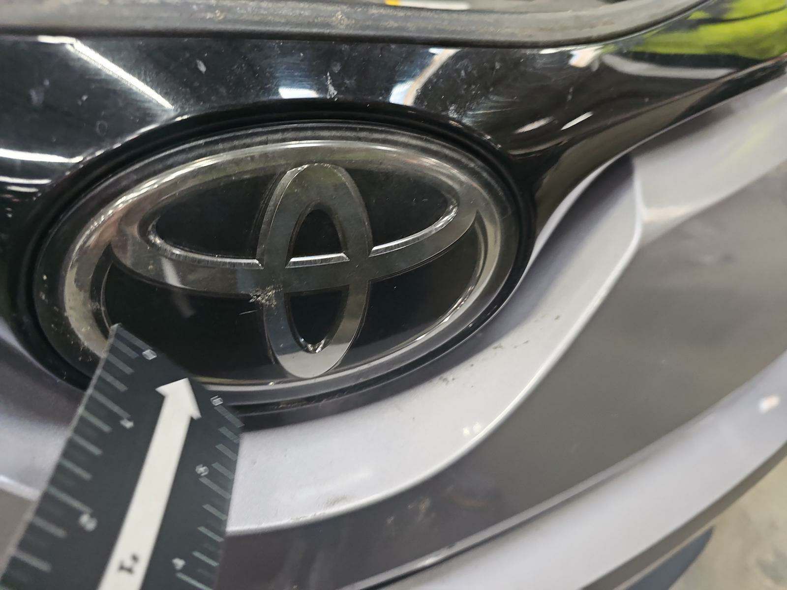 2019 Toyota C-HR Limited FWD