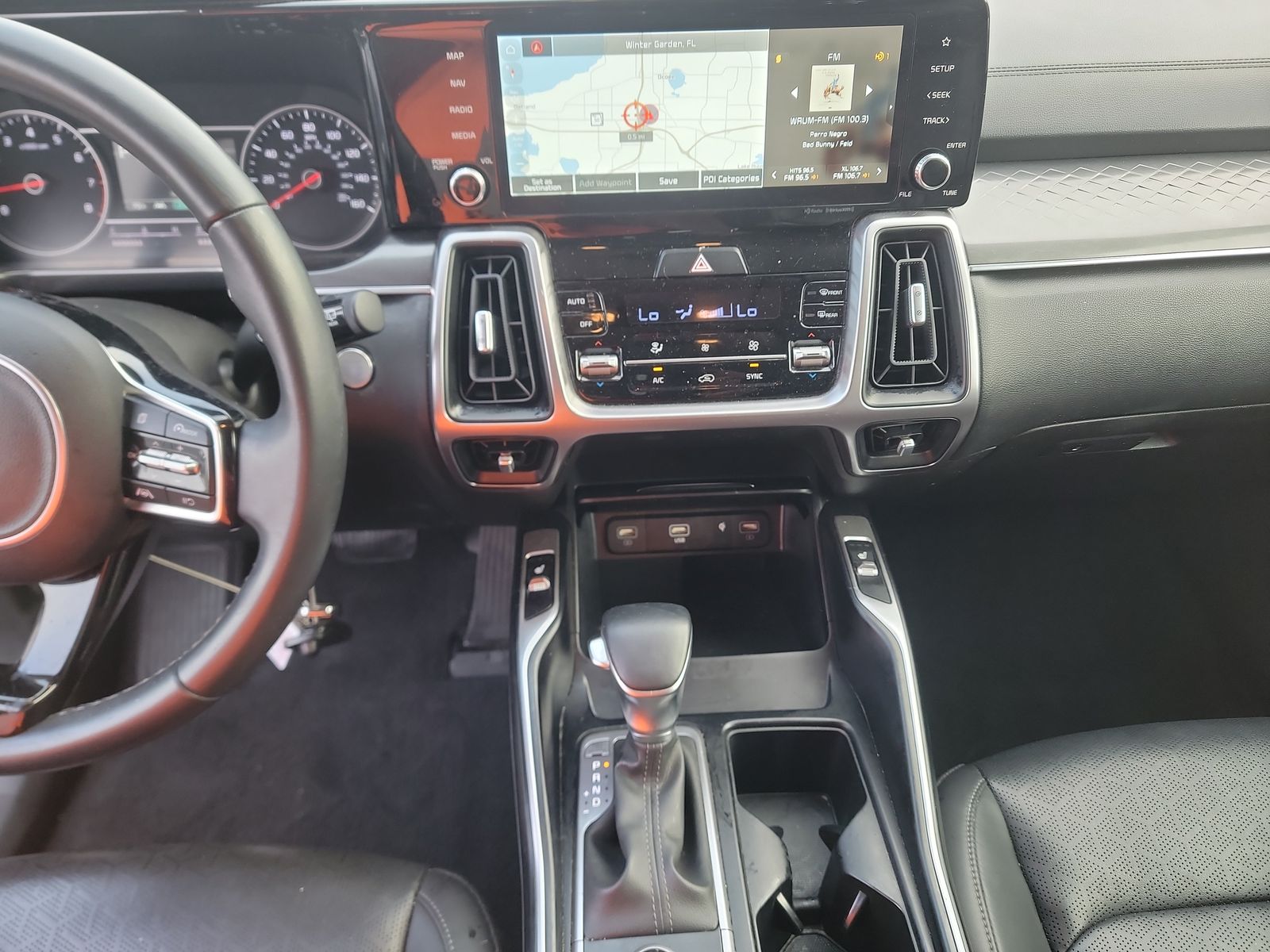 2023 Kia Sorento S FWD