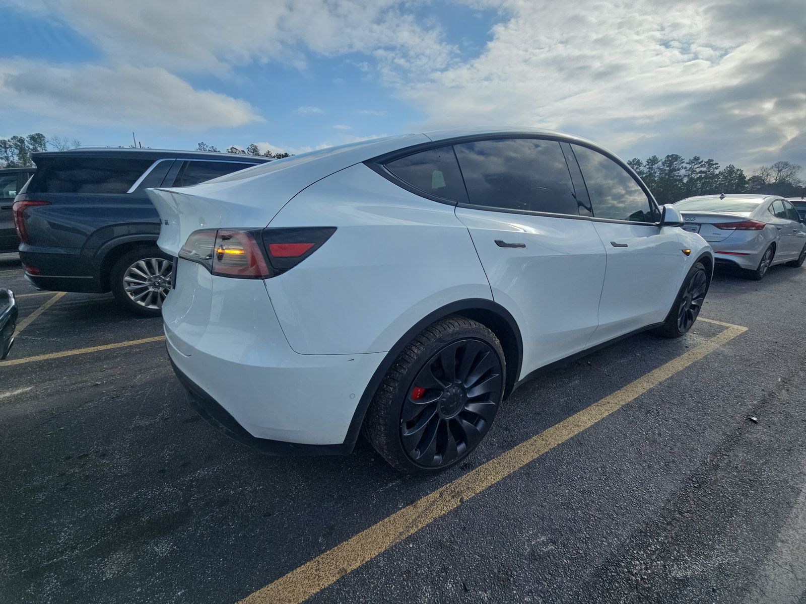 2022 Tesla Model Y Performance AWD