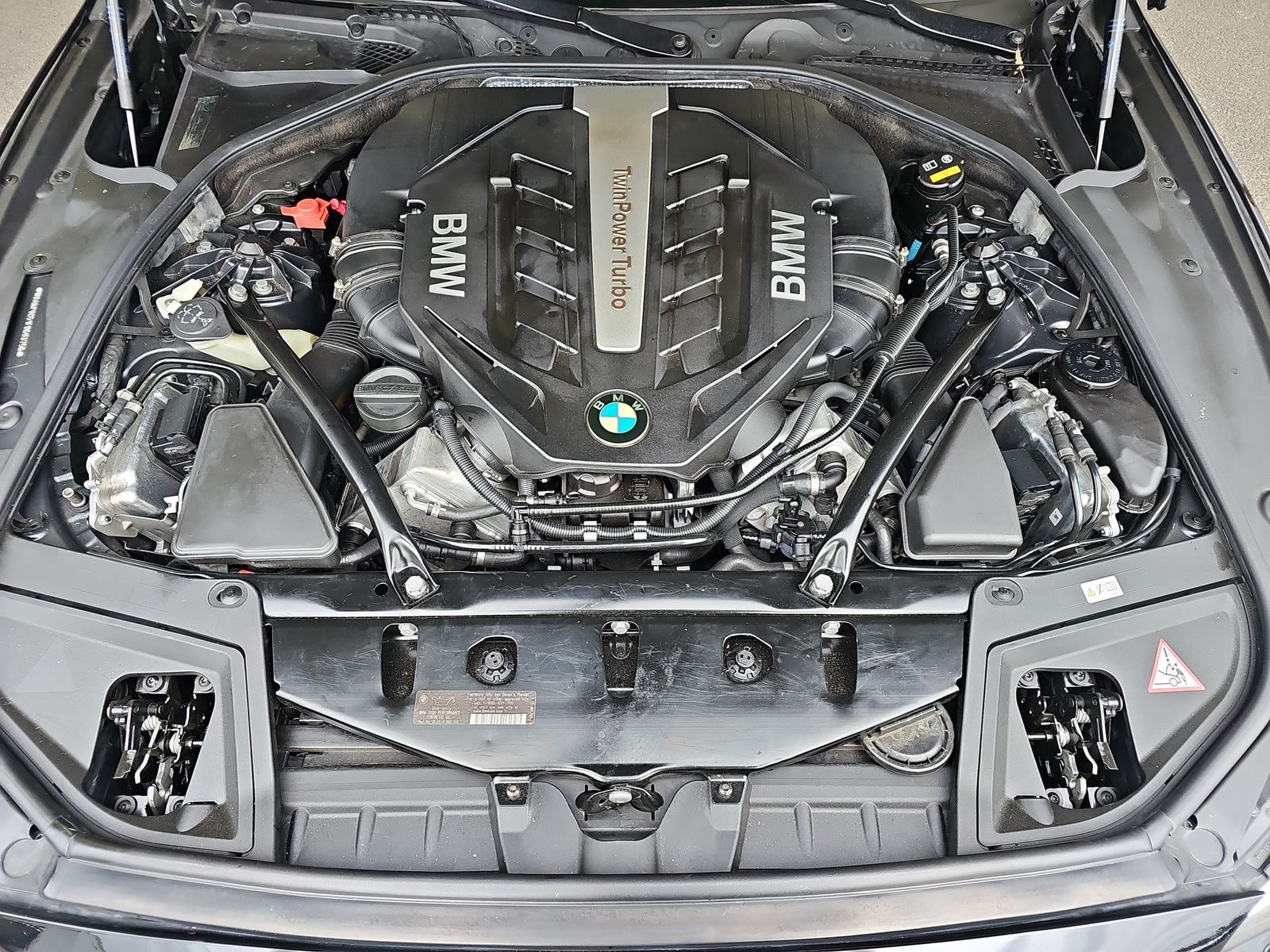 2015 BMW 5 Series 550i xDrive AWD