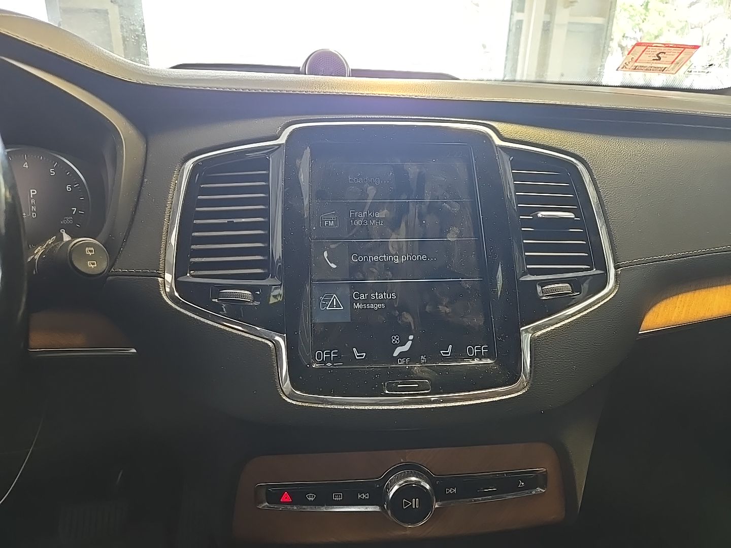 Volvo XC90 T6 Inscription 7-Passenger снимка Volvo XC90 T6 Inscription 7-Passenger