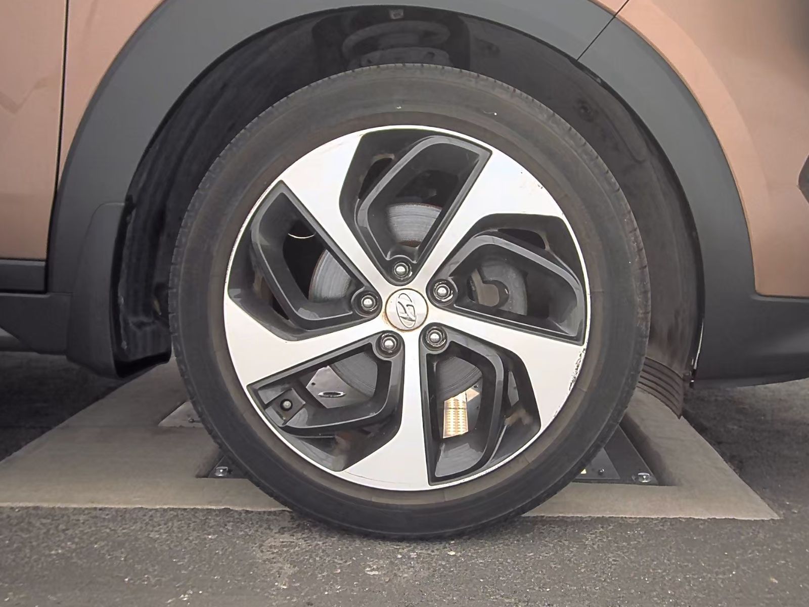 2016 Hyundai Tucson Sport FWD