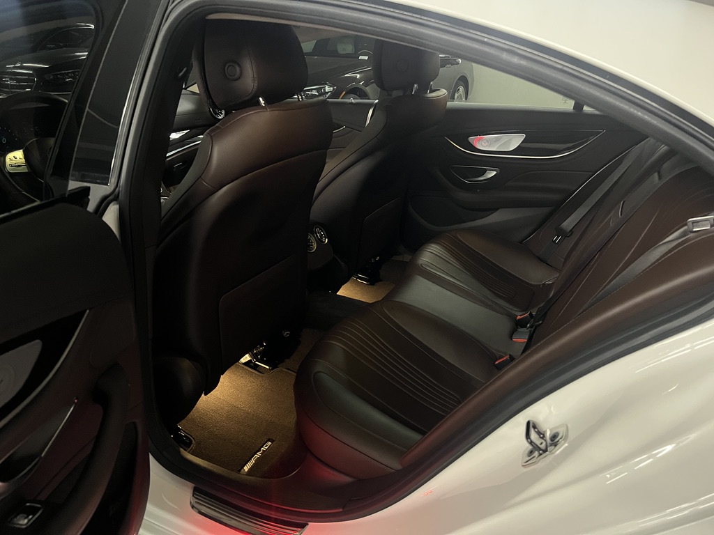 Mercedes-Benz CLS 450 снимка Mercedes-Benz CLS 450