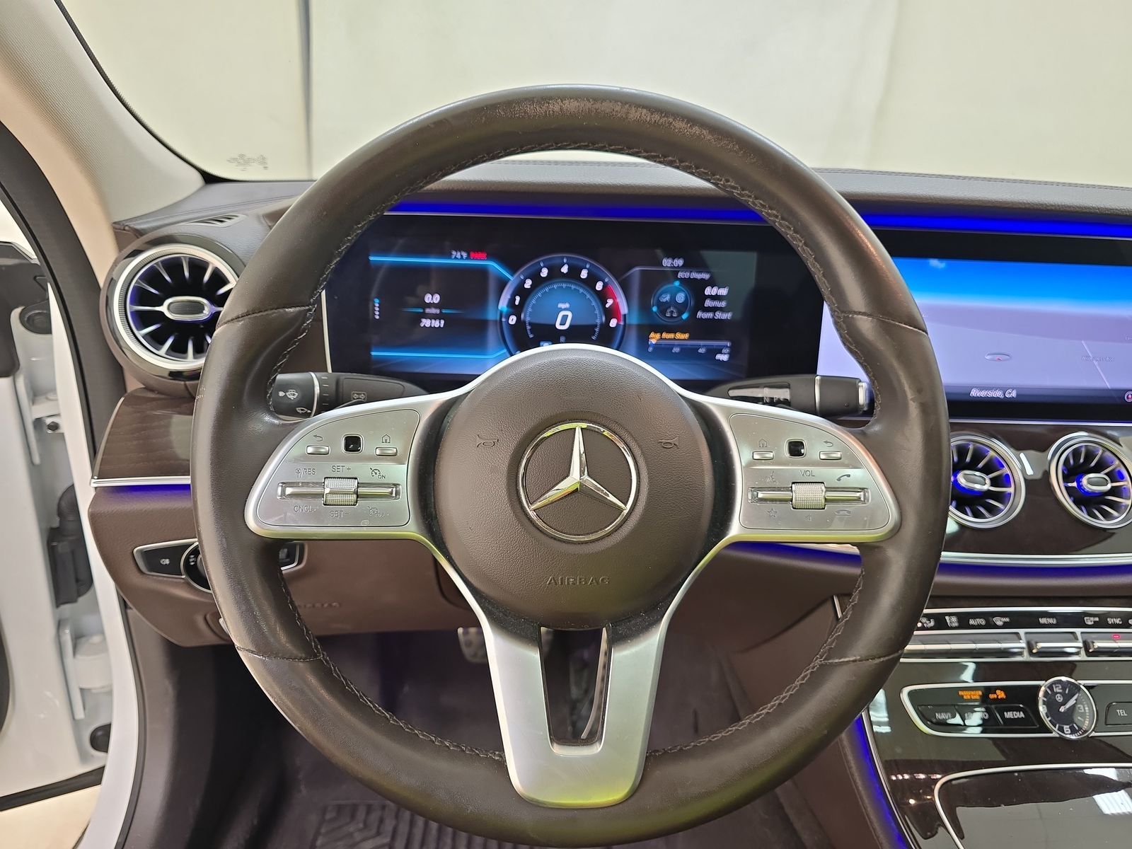 Mercedes-Benz CLS 450 снимка Mercedes-Benz CLS 450