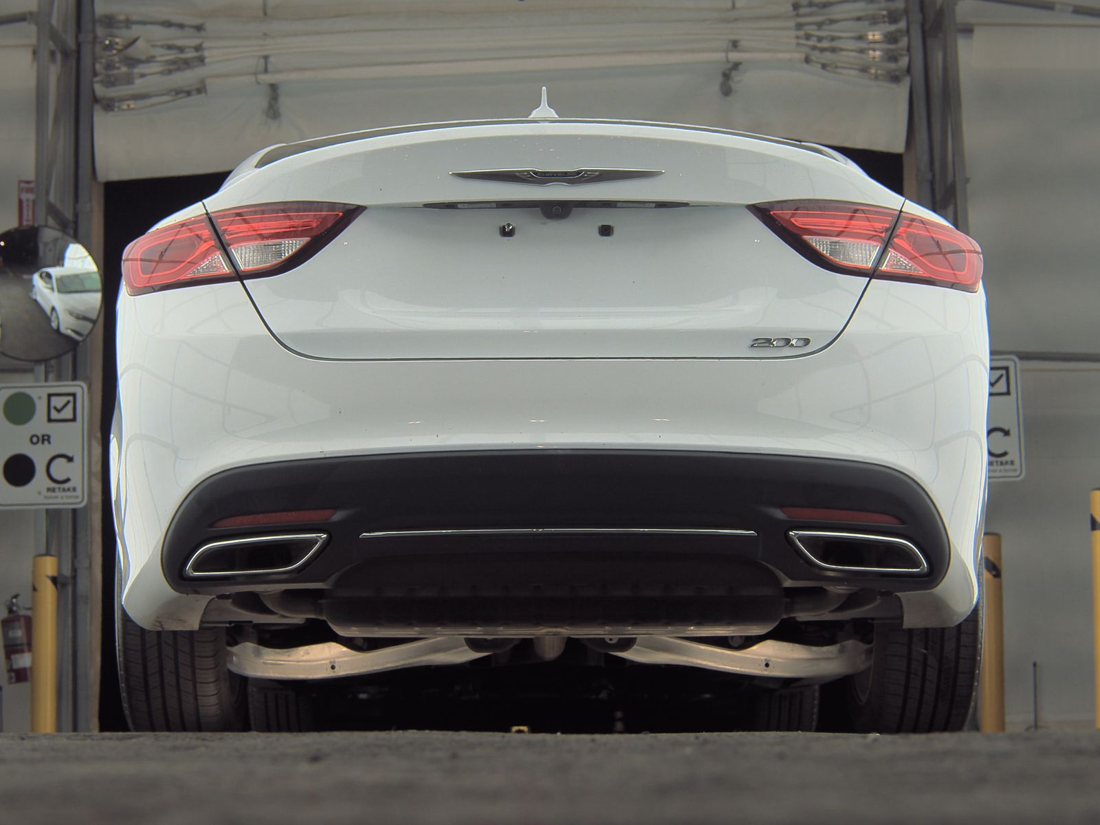 2017 Chrysler 200 Limited Platinum FWD